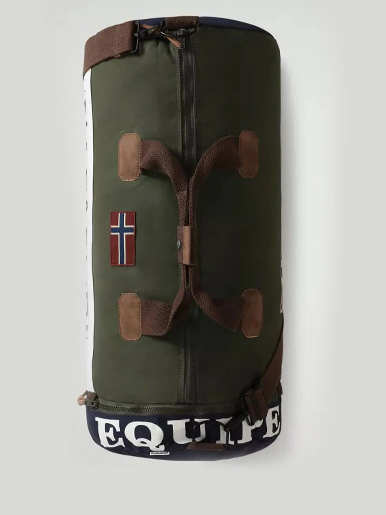 Сумки Napapijri Hering Duffle 2 модель NP0A4EUDGE41 Сумки Napapijri Hering Duffle 2 модель NP0A4EUDGE41 Фото
