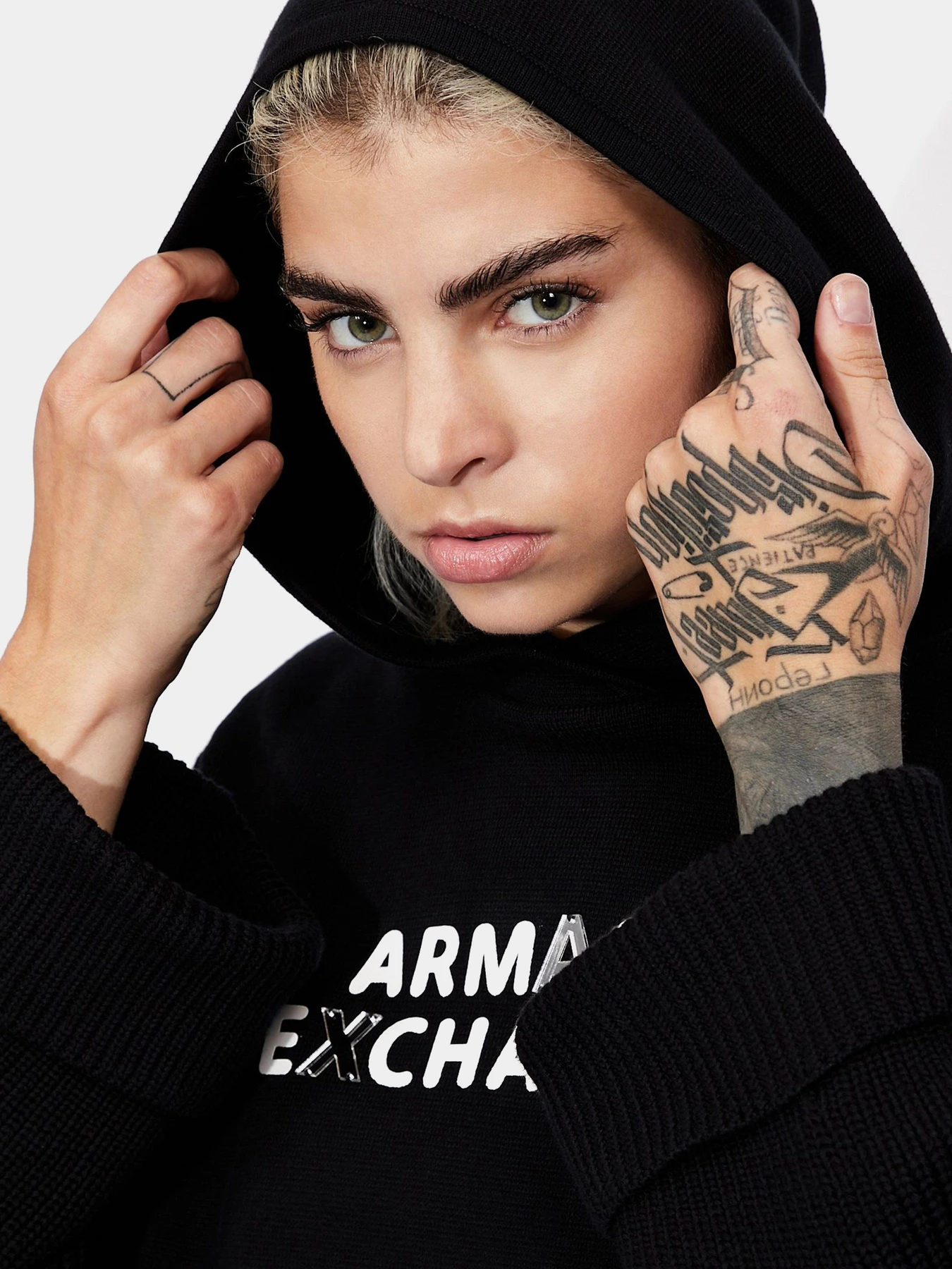 Свитры и кардиганы Armani Exchange модель 6HYM1Y-YME2Z-1200 Свитры и кардиганы Armani Exchange модель 6HYM1Y-YME2Z-1200 Фото