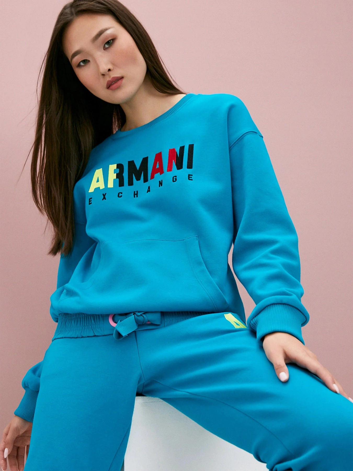 Худи и свитшоты Armani Exchange модель 6HYM85-YJ6EZ-9581 Худи и свитшоты Armani Exchange модель 6HYM85-YJ6EZ-9581 Фото