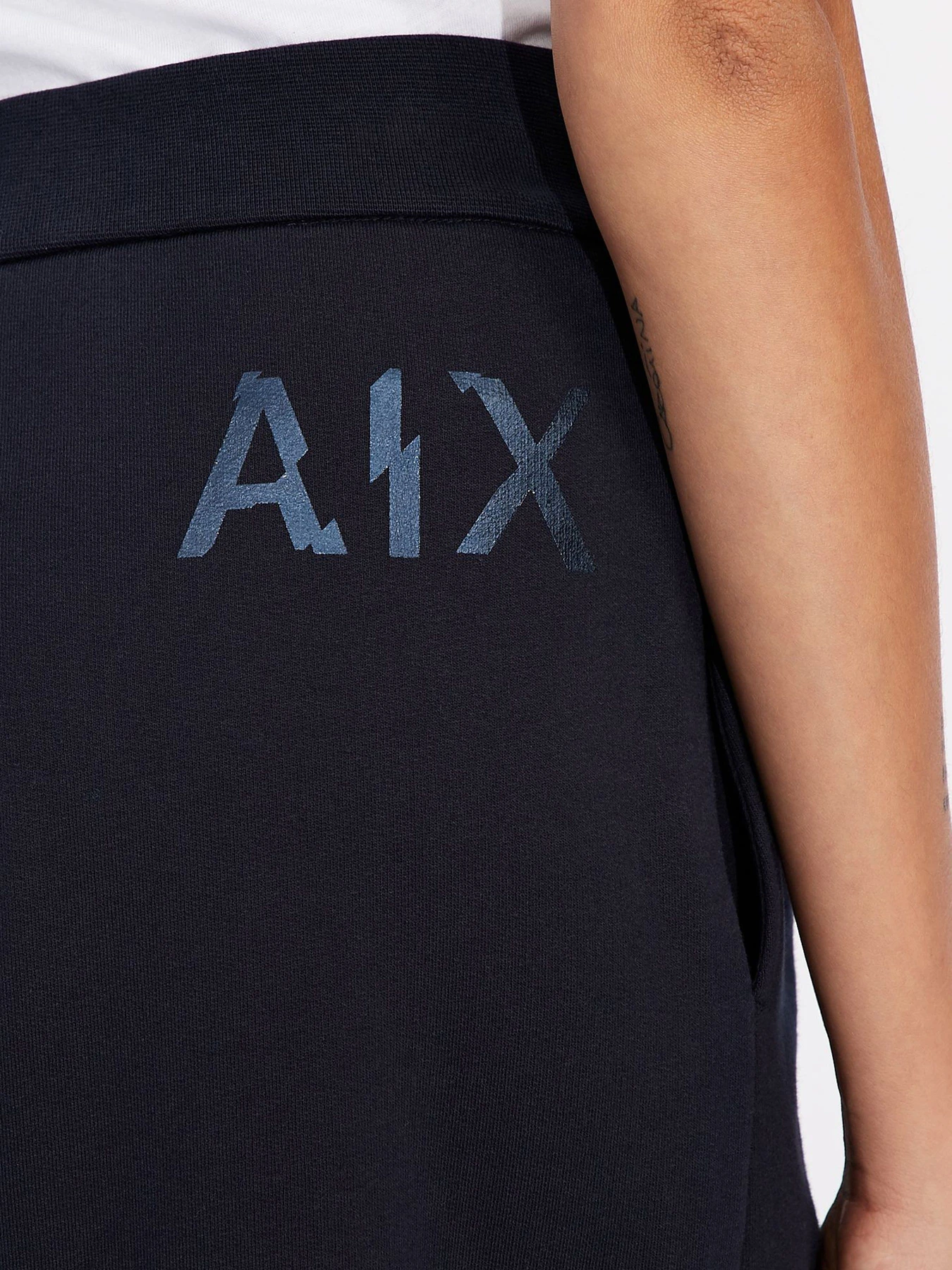 Брюки Armani Exchange модель 6HYP86-YJ7EZ-1593 Брюки Armani Exchange модель 6HYP86-YJ7EZ-1593 Фото