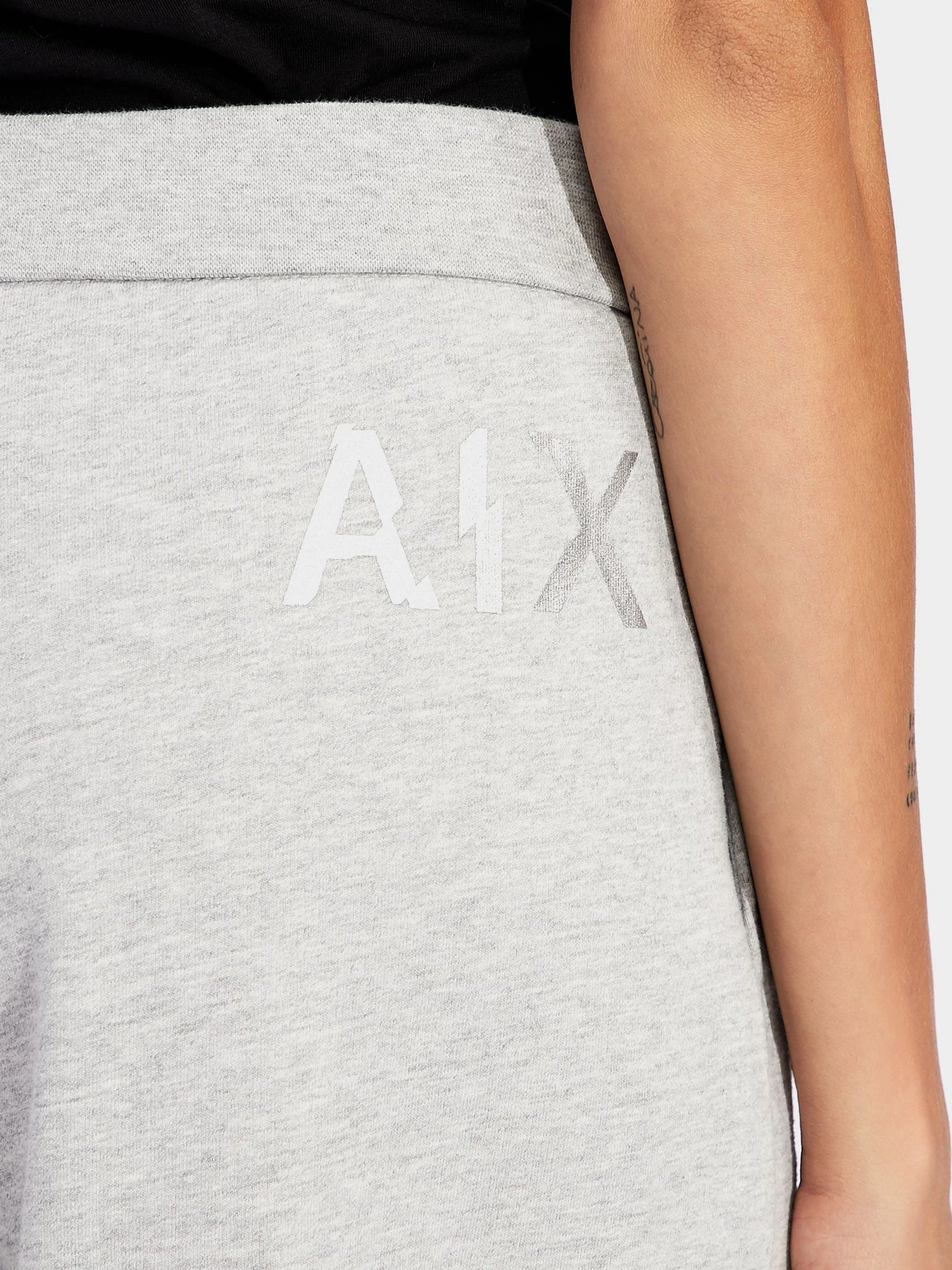 Брюки Armani Exchange модель 6HYP86-YJ7EZ-3911 Брюки Armani Exchange модель 6HYP86-YJ7EZ-3911 Фото