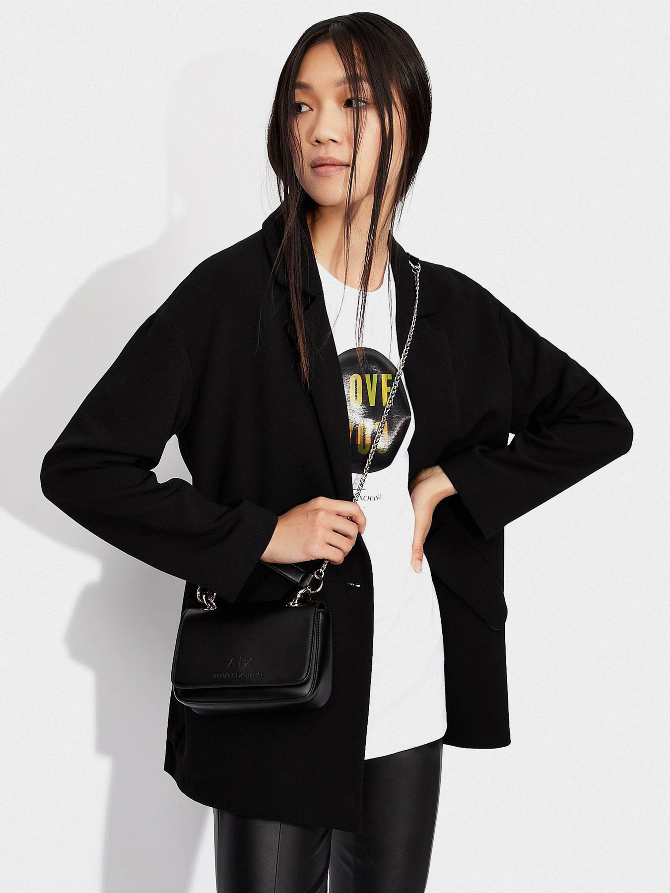 Футболки и поло Armani Exchange модель 6HYTAK-YJG3Z-1000 Футболки и поло Armani Exchange модель 6HYTAK-YJG3Z-1000 Фото