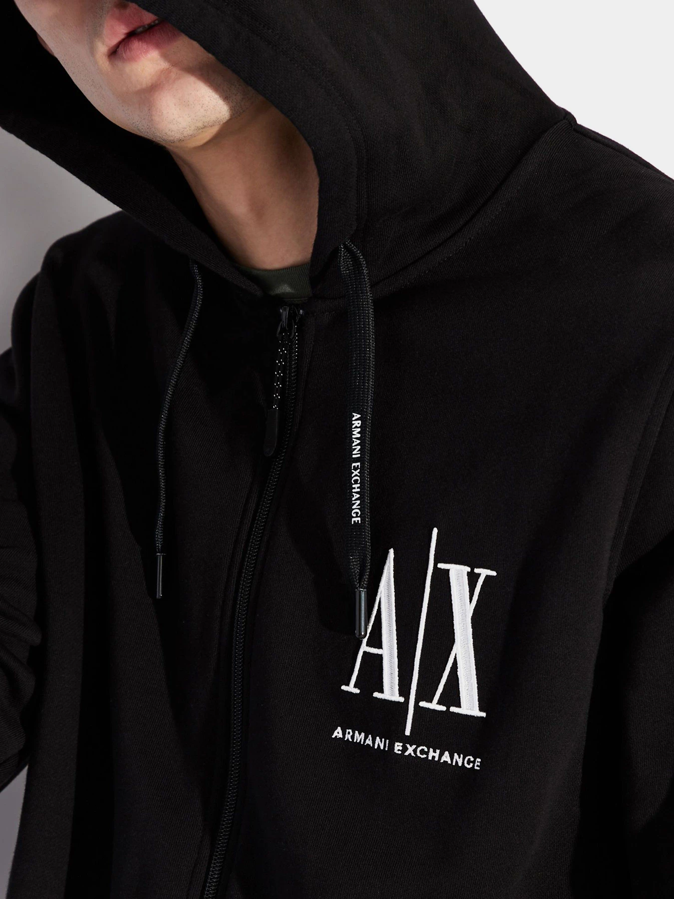 Худи и свитшоты Armani Exchange модель 8NZMPP-ZJ1ZZ-1200 Худи и свитшоты Armani Exchange модель 8NZMPP-ZJ1ZZ-1200 Фото