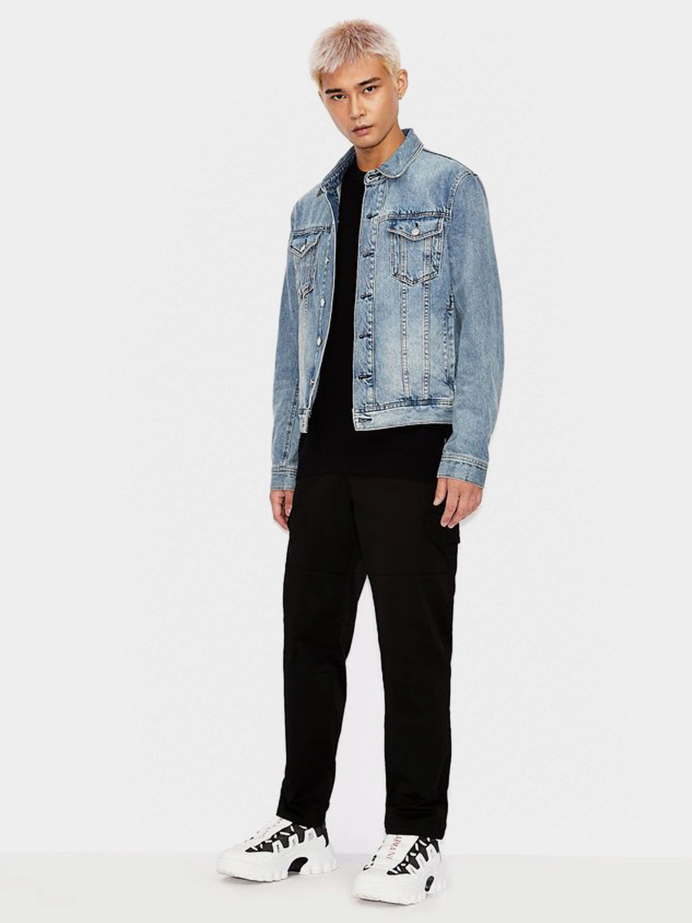 Свитры и кардиганы Armani Exchange модель 6HZM3B-ZMU6Z-1200 Свитры и кардиганы Armani Exchange модель 6HZM3B-ZMU6Z-1200 Фото