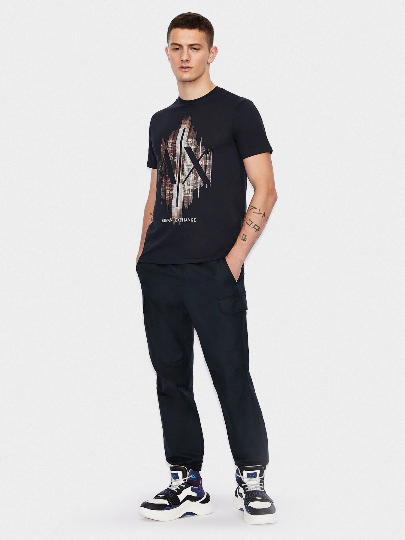 Футболки и поло Armani Exchange модель 6HZTFG-ZJH4Z-1510 Футболки и поло Armani Exchange модель 6HZTFG-ZJH4Z-1510 Фото