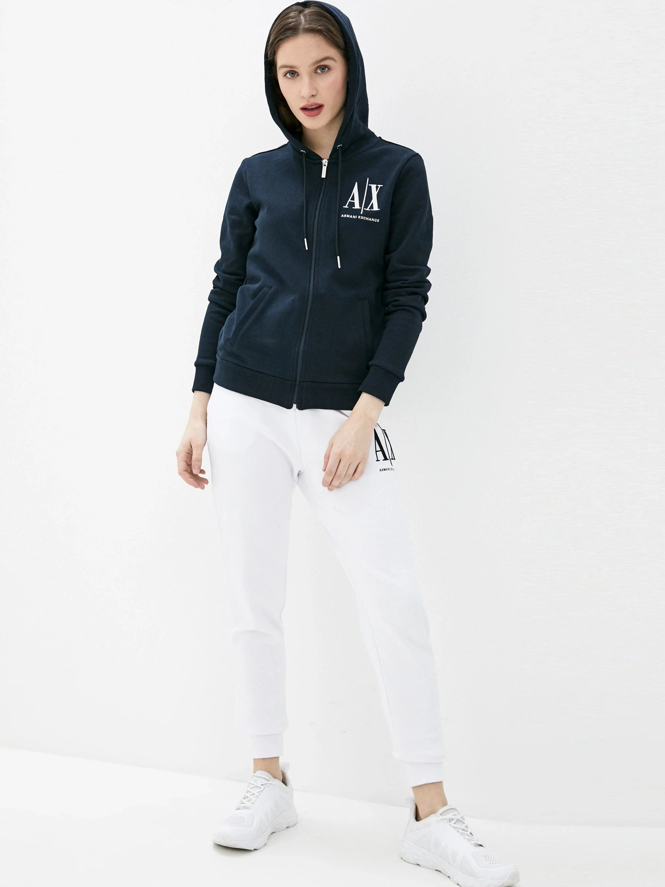 Худі та світшоти Armani Exchange модель 8NYM22-YJ68Z-1510 Худі та світшоти Armani Exchange модель 8NYM22-YJ68Z-1510 Фото