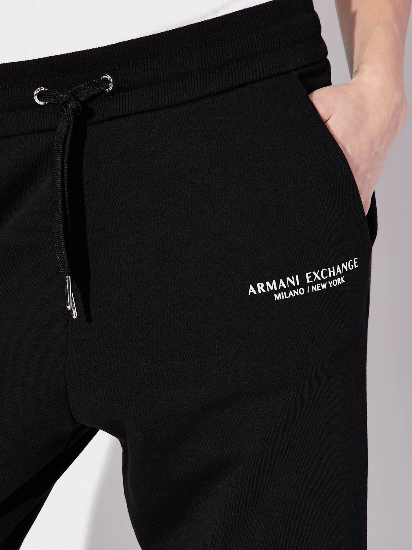 Брюки Armani Exchange модель 8NYPBA-YJE5Z-1200 Брюки Armani Exchange модель 8NYPBA-YJE5Z-1200 Фото