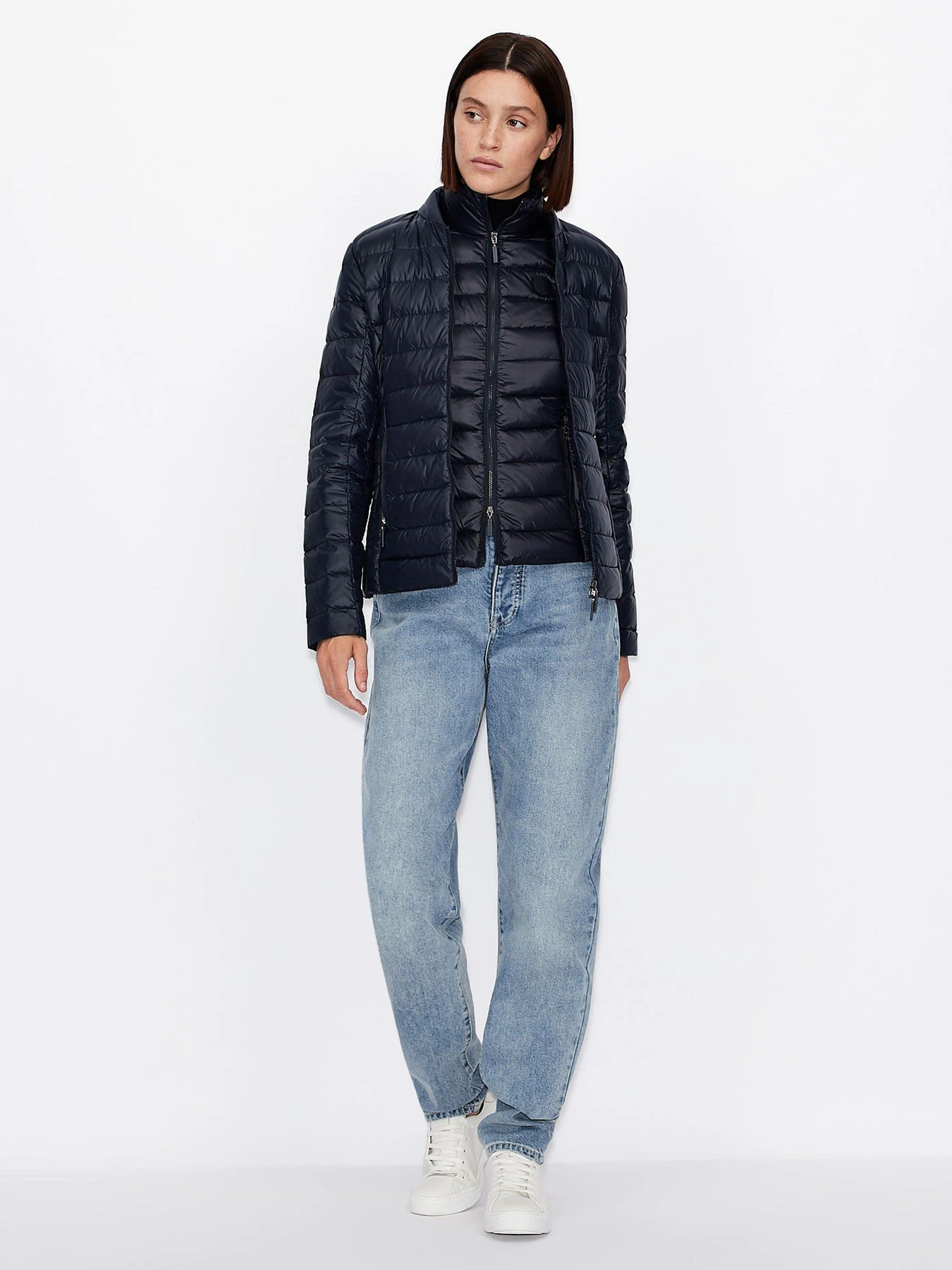 Куртки та дублянки Armani Exchange модель 8NYQ01-YNM4Z-1510 Куртки та дублянки Armani Exchange модель 8NYQ01-YNM4Z-1510 Фото