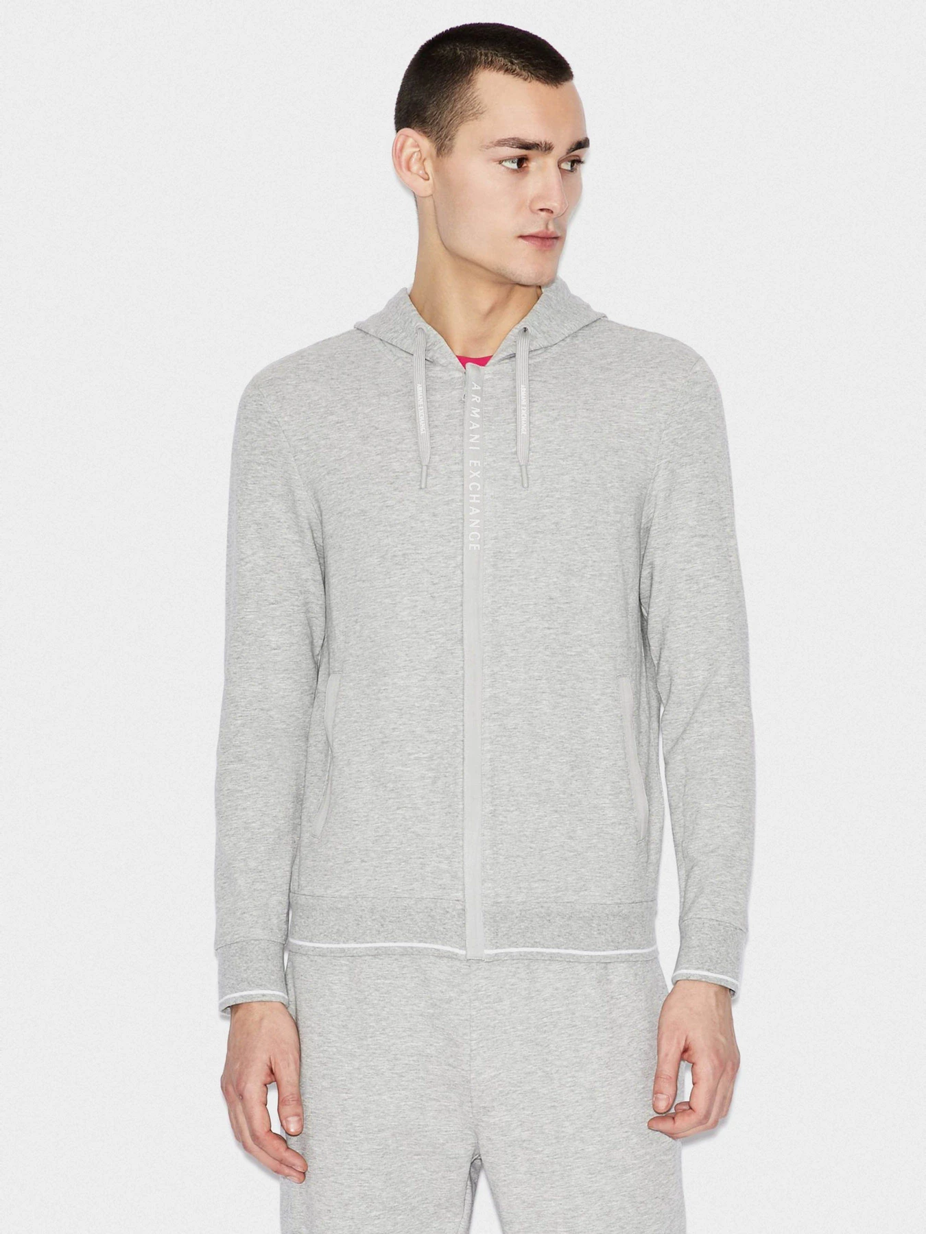 Худи и свитшоты Armani Exchange модель 8NZM82-ZJH3Z-1912 Худи и свитшоты Armani Exchange модель 8NZM82-ZJH3Z-1912 Фото