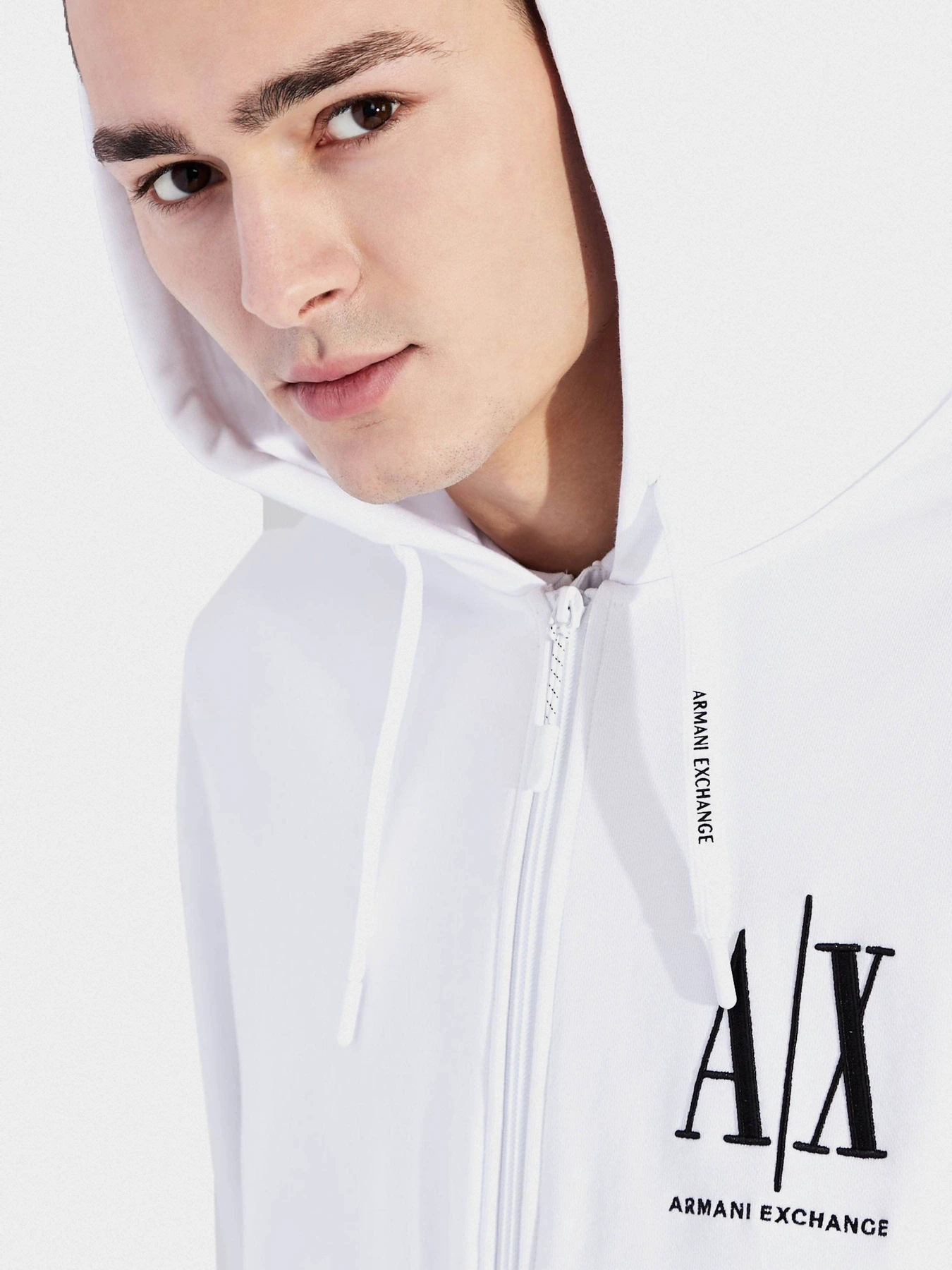 Худи и свитшоты Armani Exchange модель 8NZMPP-ZJ1ZZ-1100 Худи и свитшоты Armani Exchange модель 8NZMPP-ZJ1ZZ-1100 Фото