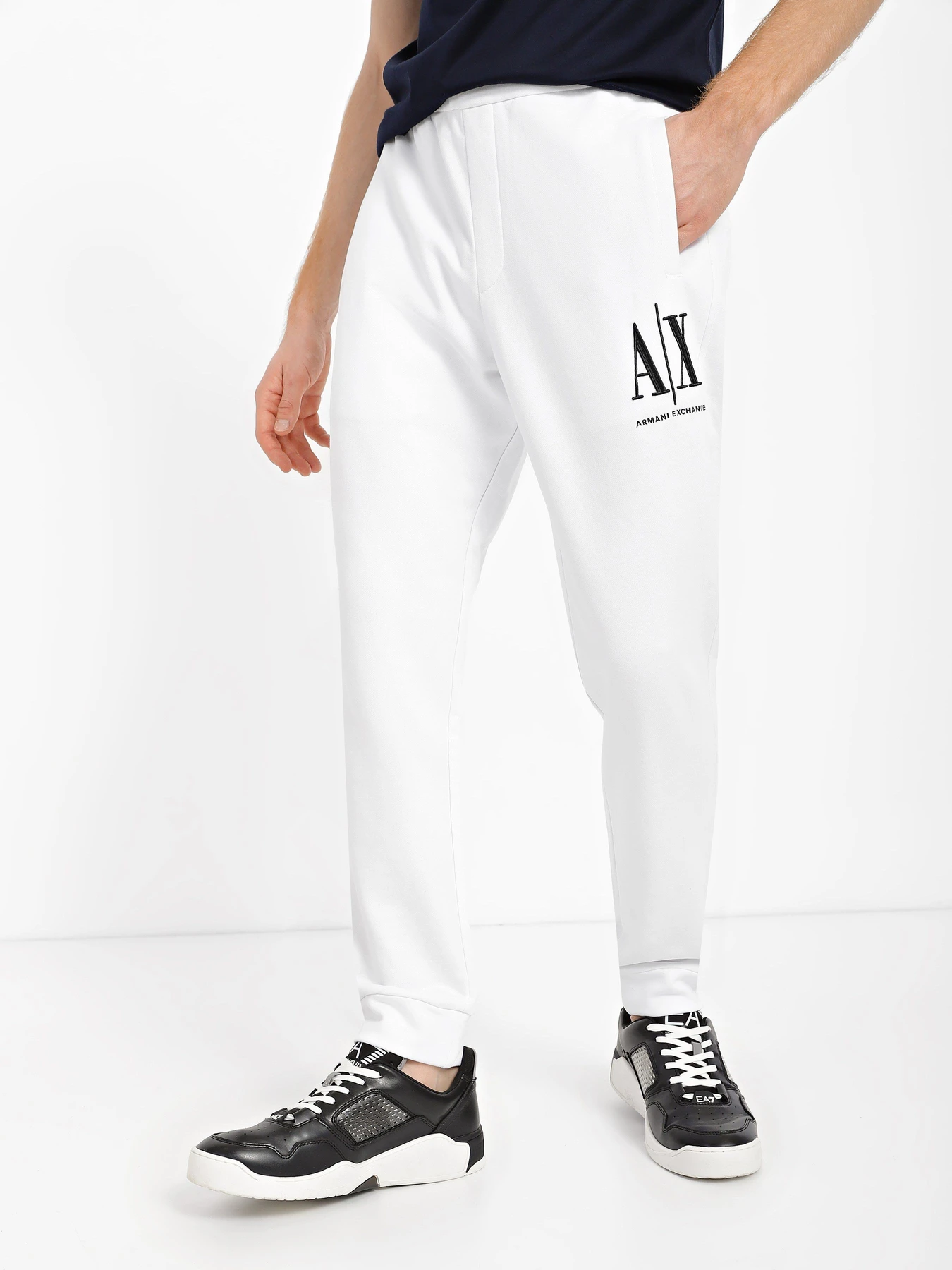Брюки Armani Exchange модель 8NZPPA-ZJ1ZZ-1100 Брюки Armani Exchange модель 8NZPPA-ZJ1ZZ-1100 Фото