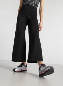 Кроссовки Armani Exchange модель XDX050-XV322-A160 Фото