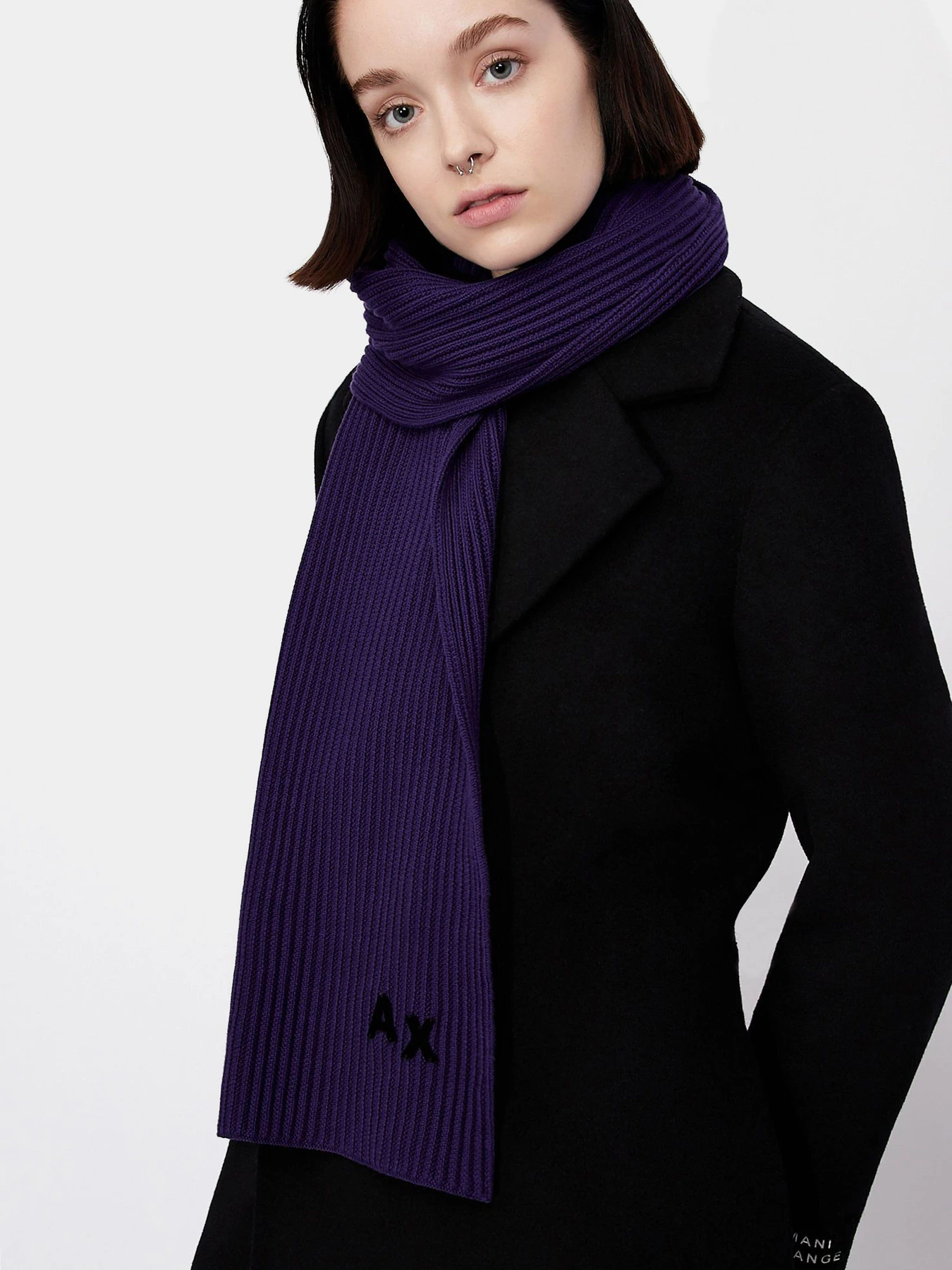 Шарфи та хустки Armani Exchange модель 6HY41G-YME2Z-1339 Шарфи та хустки Armani Exchange модель 6HY41G-YME2Z-1339 Фото