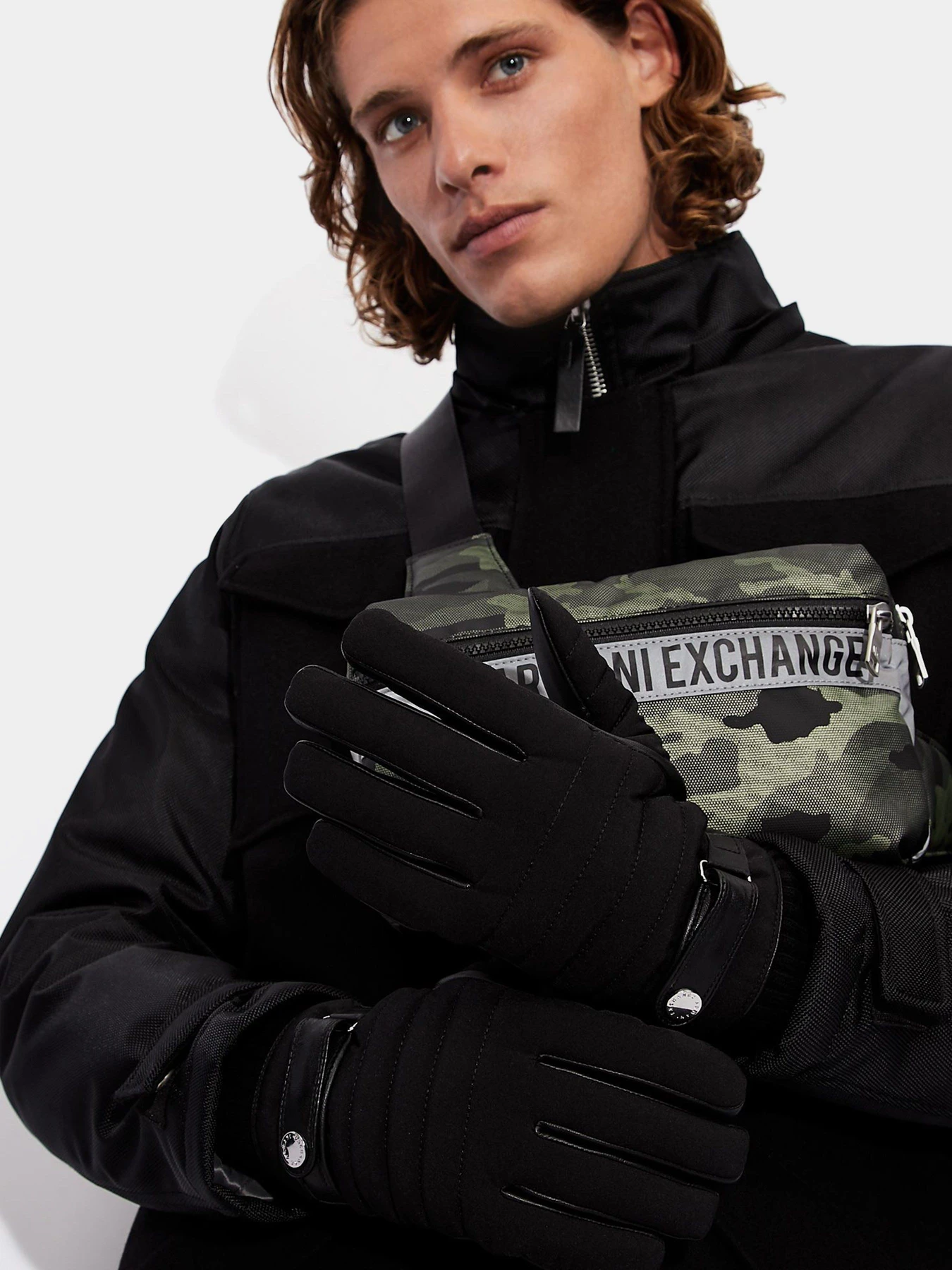 Рукавиці та рукавички Armani Exchange модель 6HZ405-ZL06Z-1200 Рукавиці та рукавички Armani Exchange модель 6HZ405-ZL06Z-1200 Фото