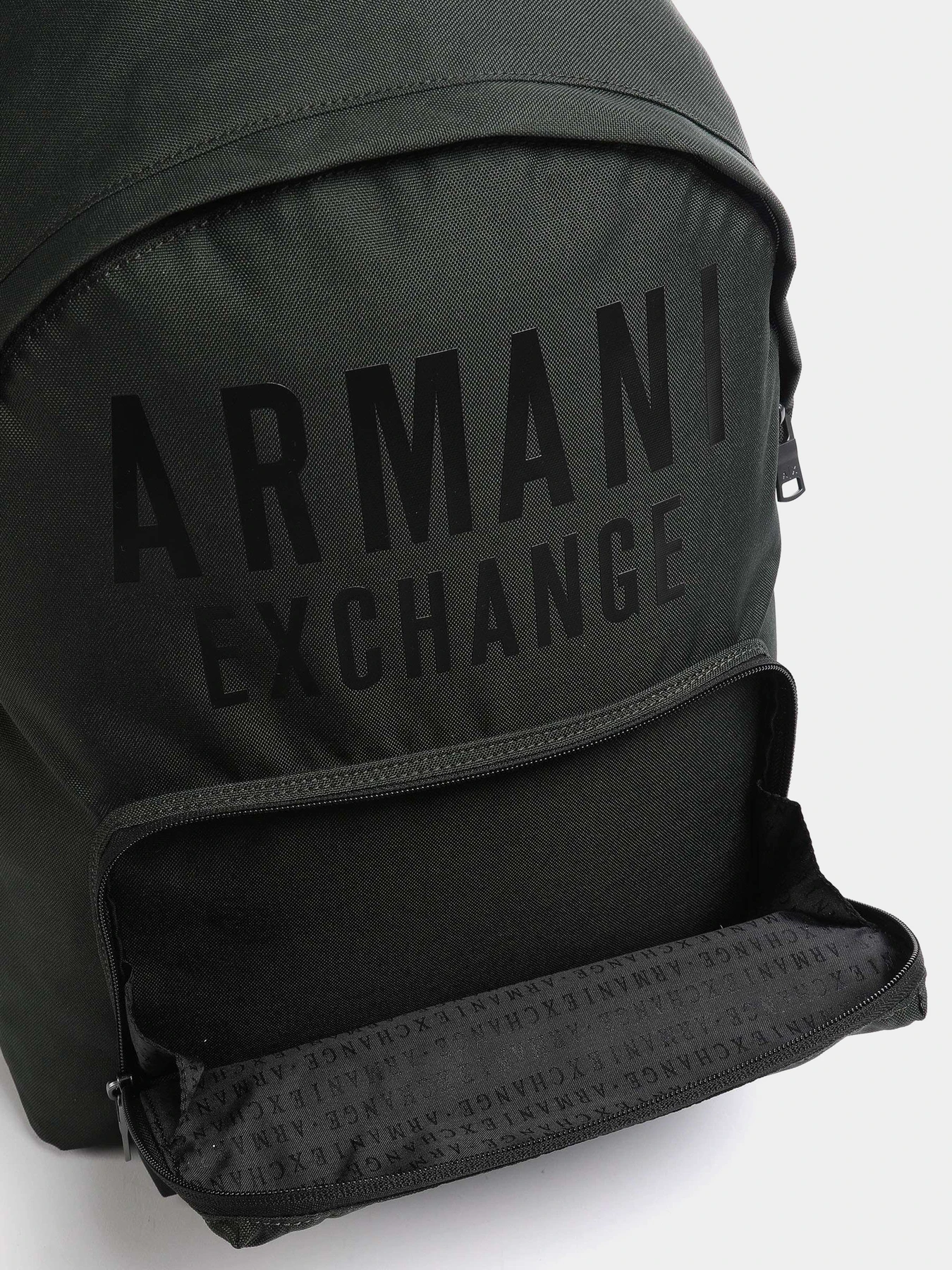 Рюкзаки Armani Exchange модель 952199-9A124-27640 Рюкзаки Armani Exchange модель 952199-9A124-27640 Фото