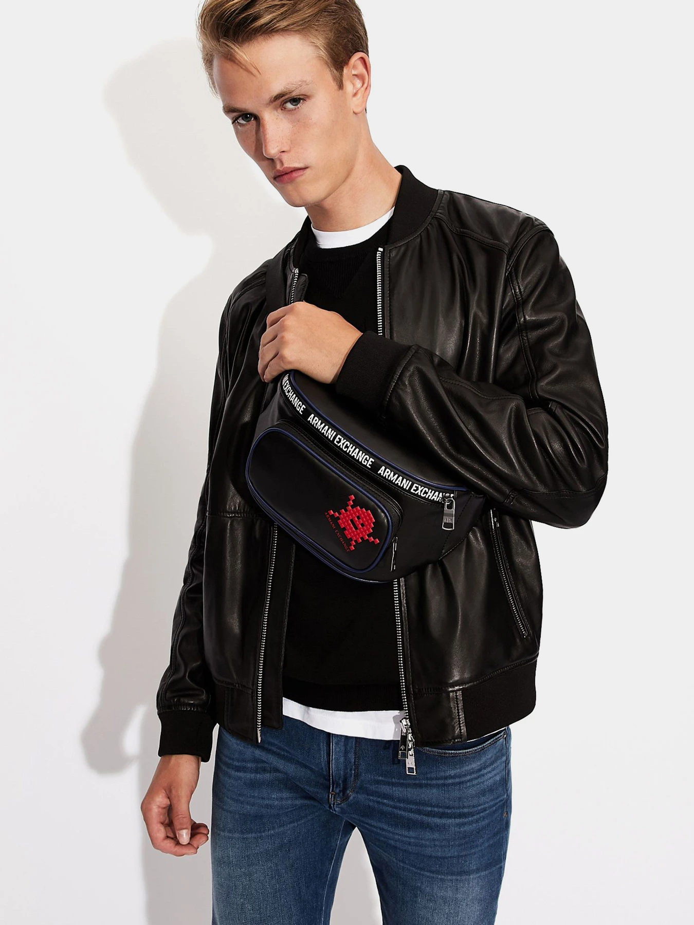 Сумки Armani Exchange модель 952264-0A826-01620 Сумки Armani Exchange модель 952264-0A826-01620 Фото