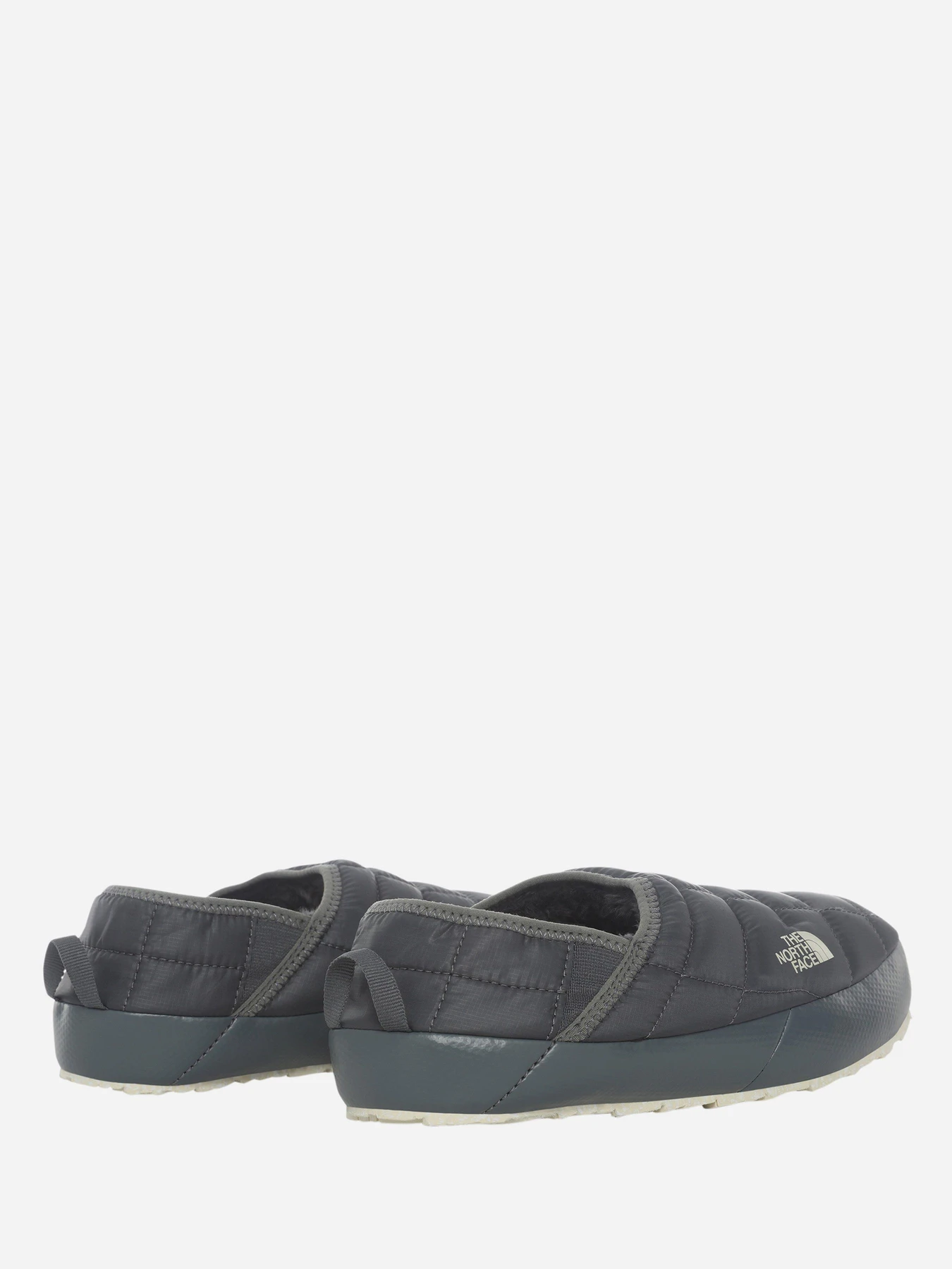Сліпони та мокасини The North Face ThermoBall Eco Traction Mules V модель NF0A3V1HVF01 Сліпони та мокасини The North Face ThermoBall Eco Traction Mules V модель NF0A3V1HVF01 Фото