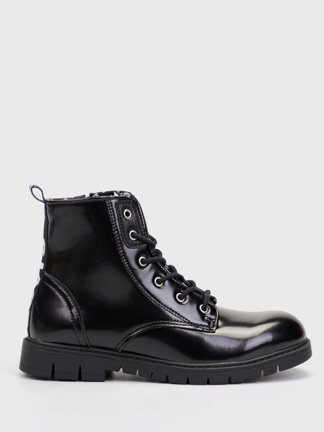 Ботинки и сапоги Levi's модель VPHI0022S BLACK SHINY 2459 Фото