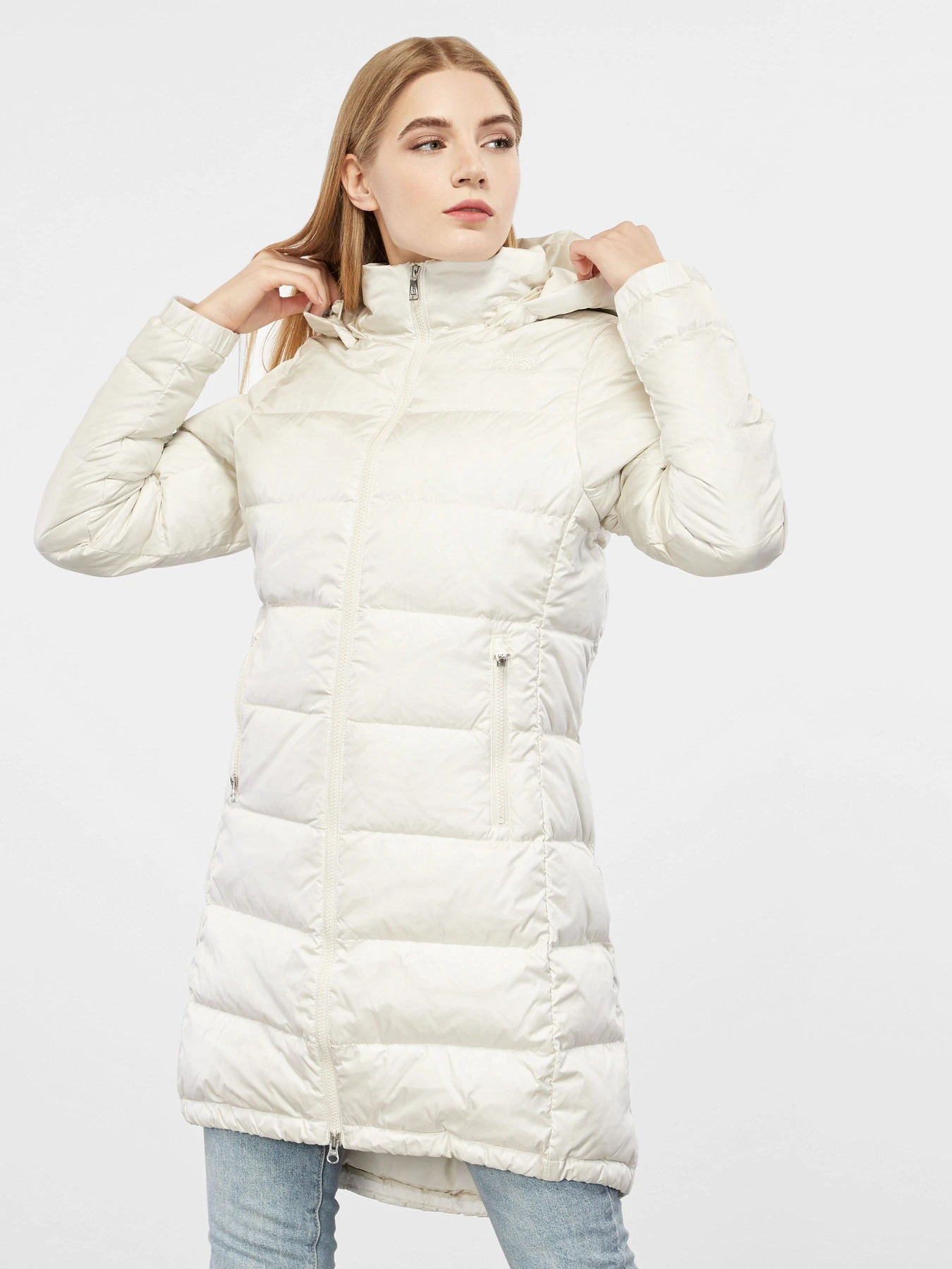 Куртки та дублянки The North Face METROPOLIS PARKA III модель NF0A3XE311P1 Фото