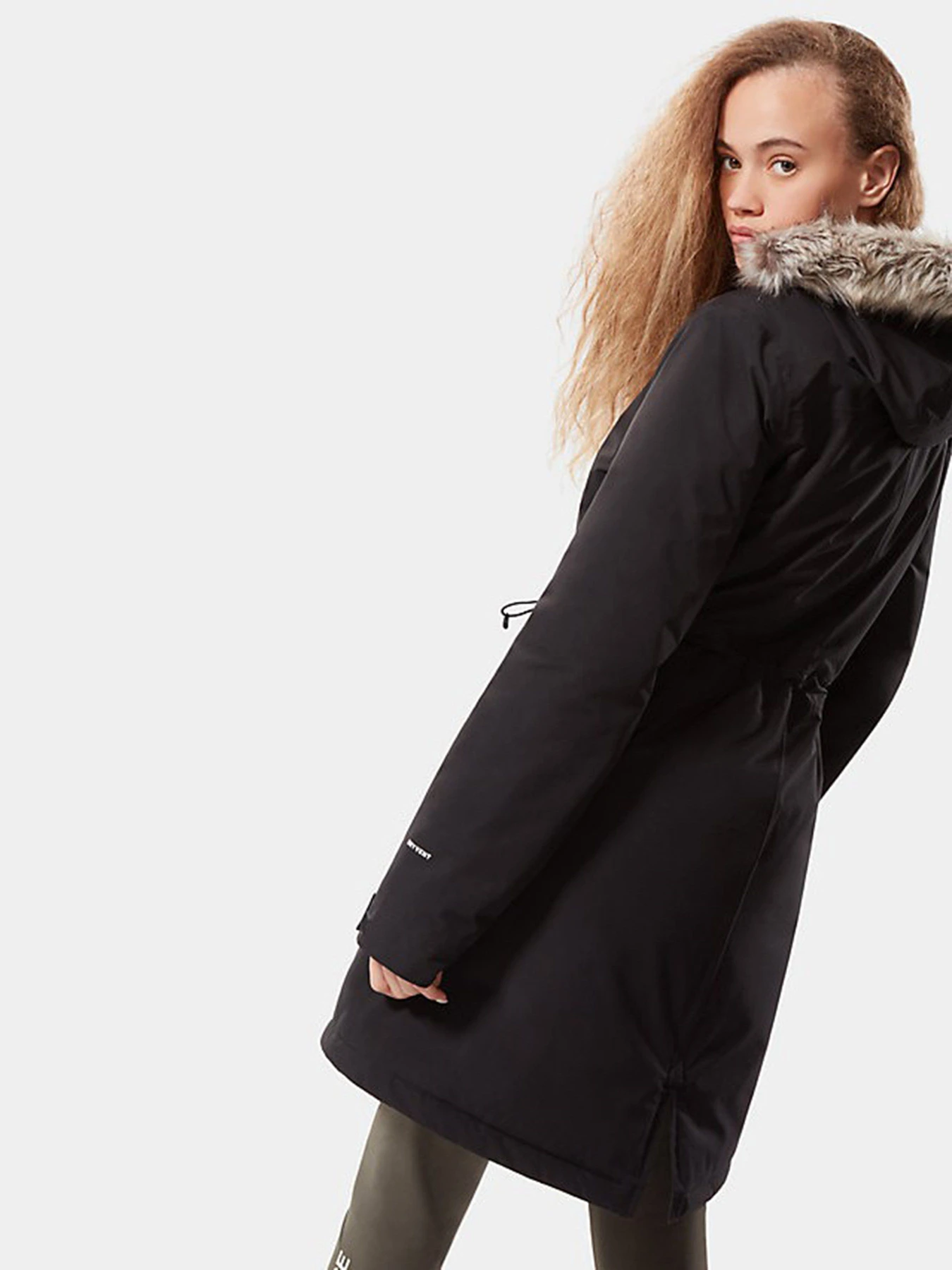Куртки и дубленки The North Face Zaneck модель NF0A4M8YJK31 Куртки и дубленки The North Face Zaneck модель NF0A4M8YJK31 Фото