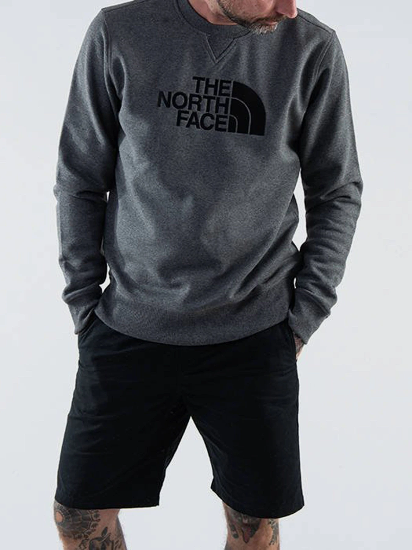 Худі та світшоти The North Face Drew Peak Crew Neck модель NF0A4SVRGVD1 Худі та світшоти The North Face Drew Peak Crew Neck модель NF0A4SVRGVD1 Фото