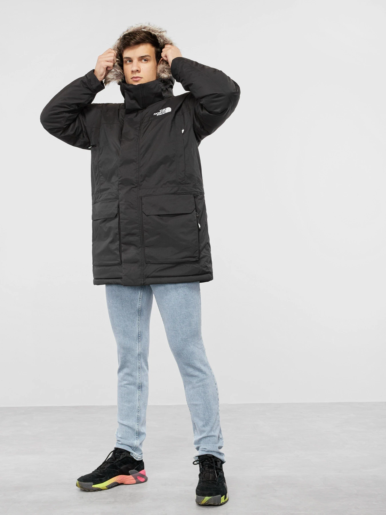 Куртки и дубленки The North Face Recycled Mcmurdo модель NF0A4M8GJK31 Фото