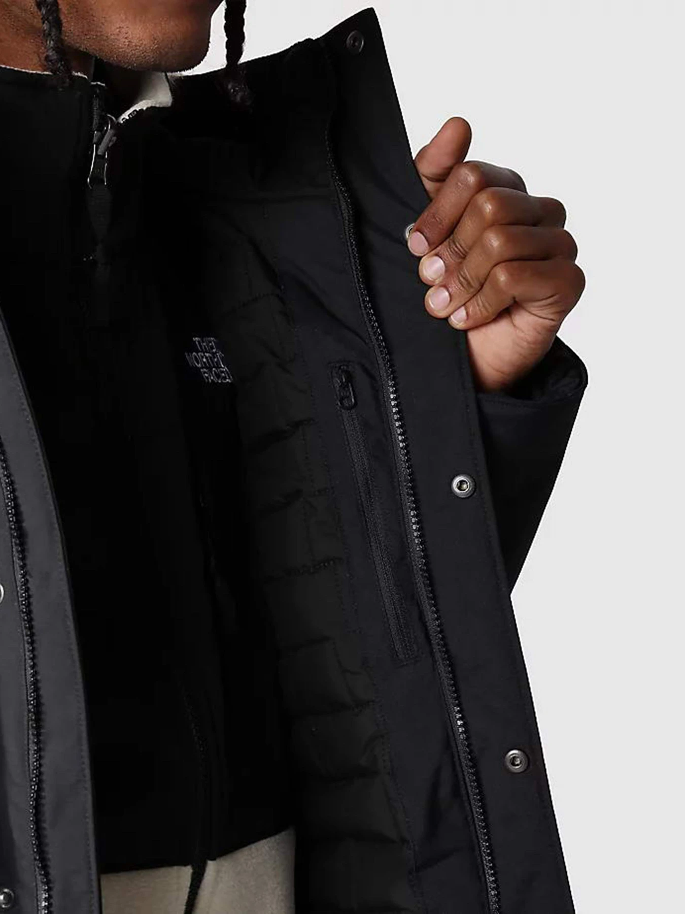 Куртки та дублянки The North Face Recycled Zaneck модель NF0A4M8HJK31 Куртки та дублянки The North Face Recycled Zaneck модель NF0A4M8HJK31 Фото