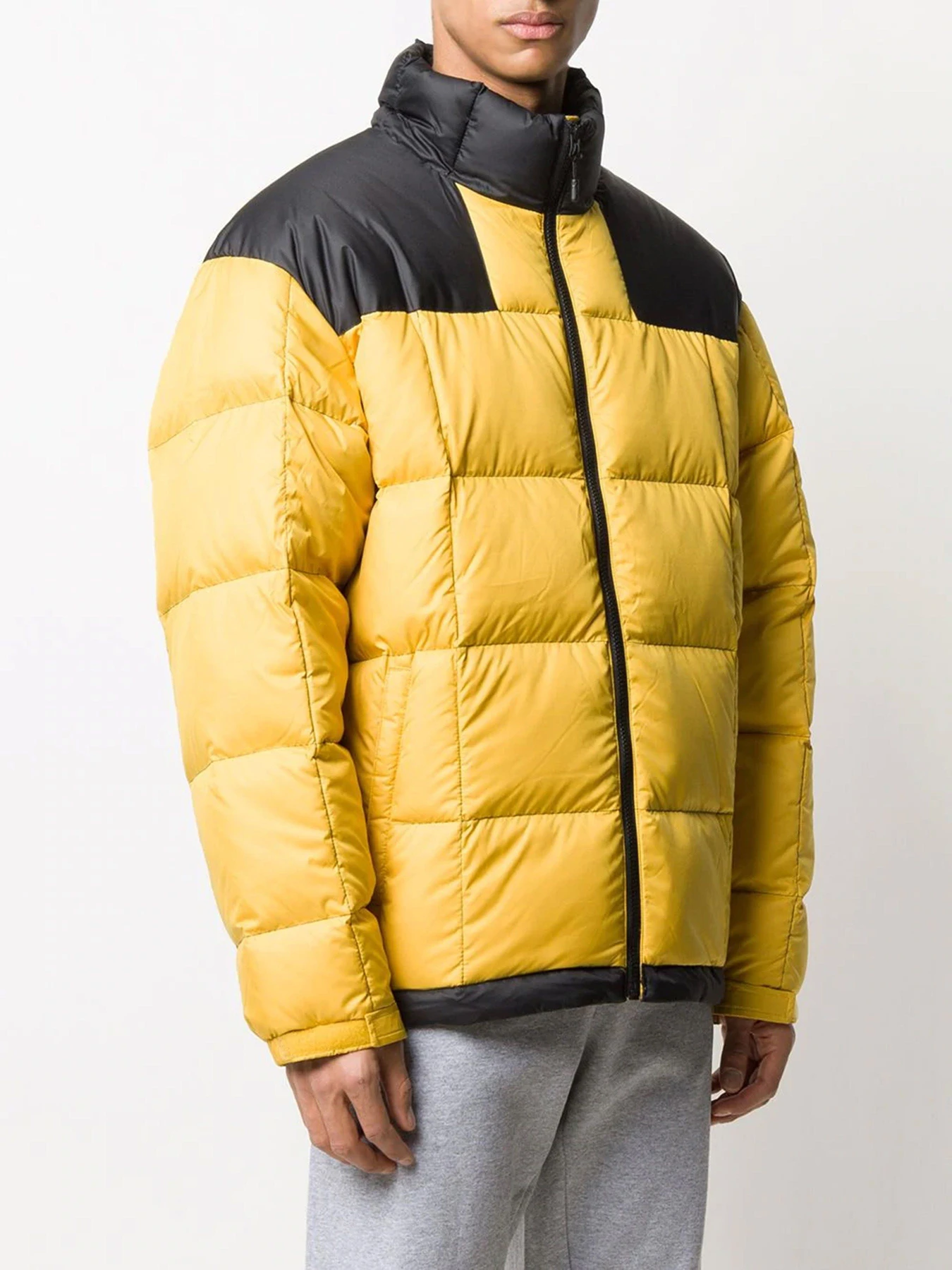 Куртки и дубленки The North Face Lhotse модель NF0A3Y2356P1 Фото