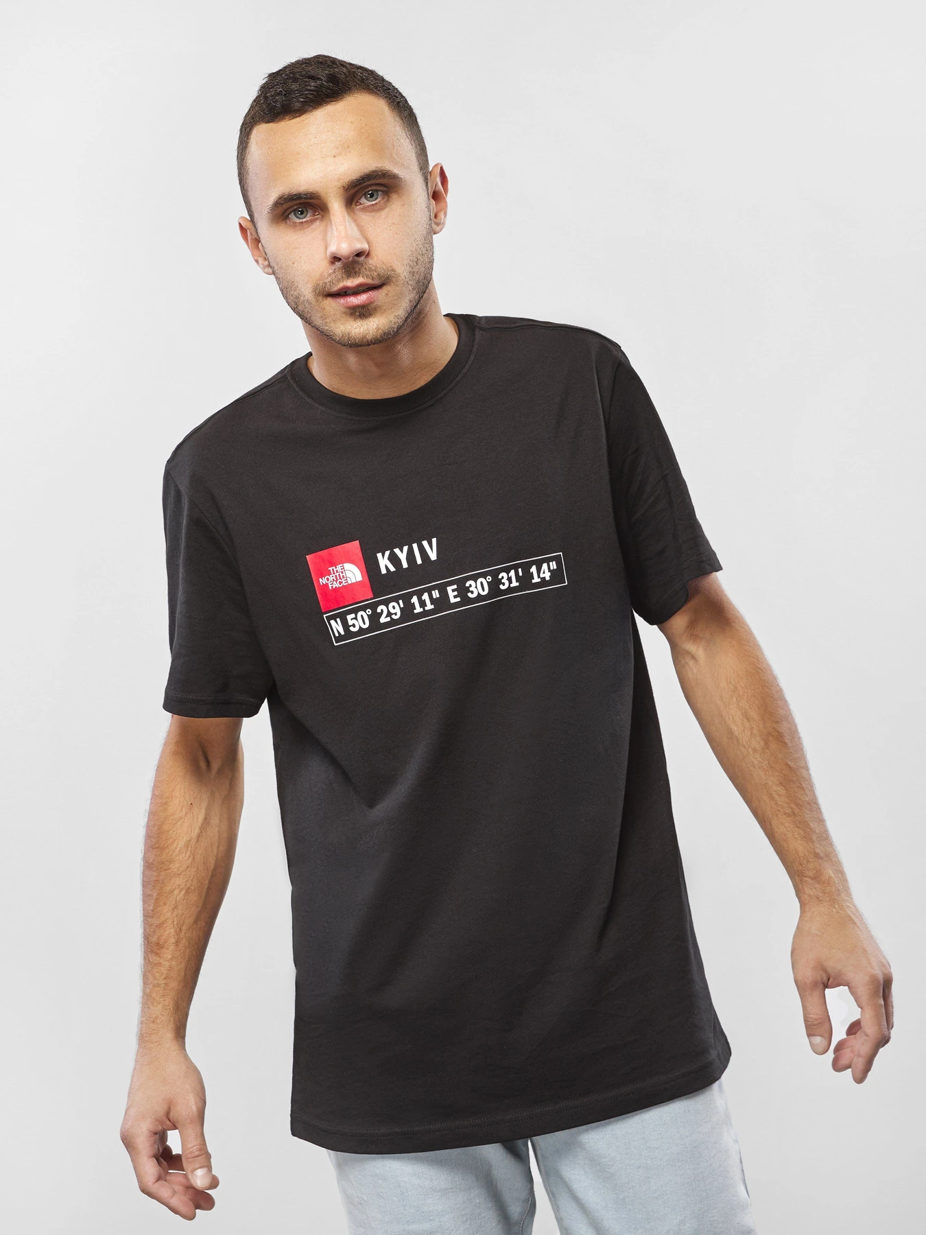 Футболки і поло The North Face GPS T-Shirt Kyiv модель NF0A55B7JK31 Фото