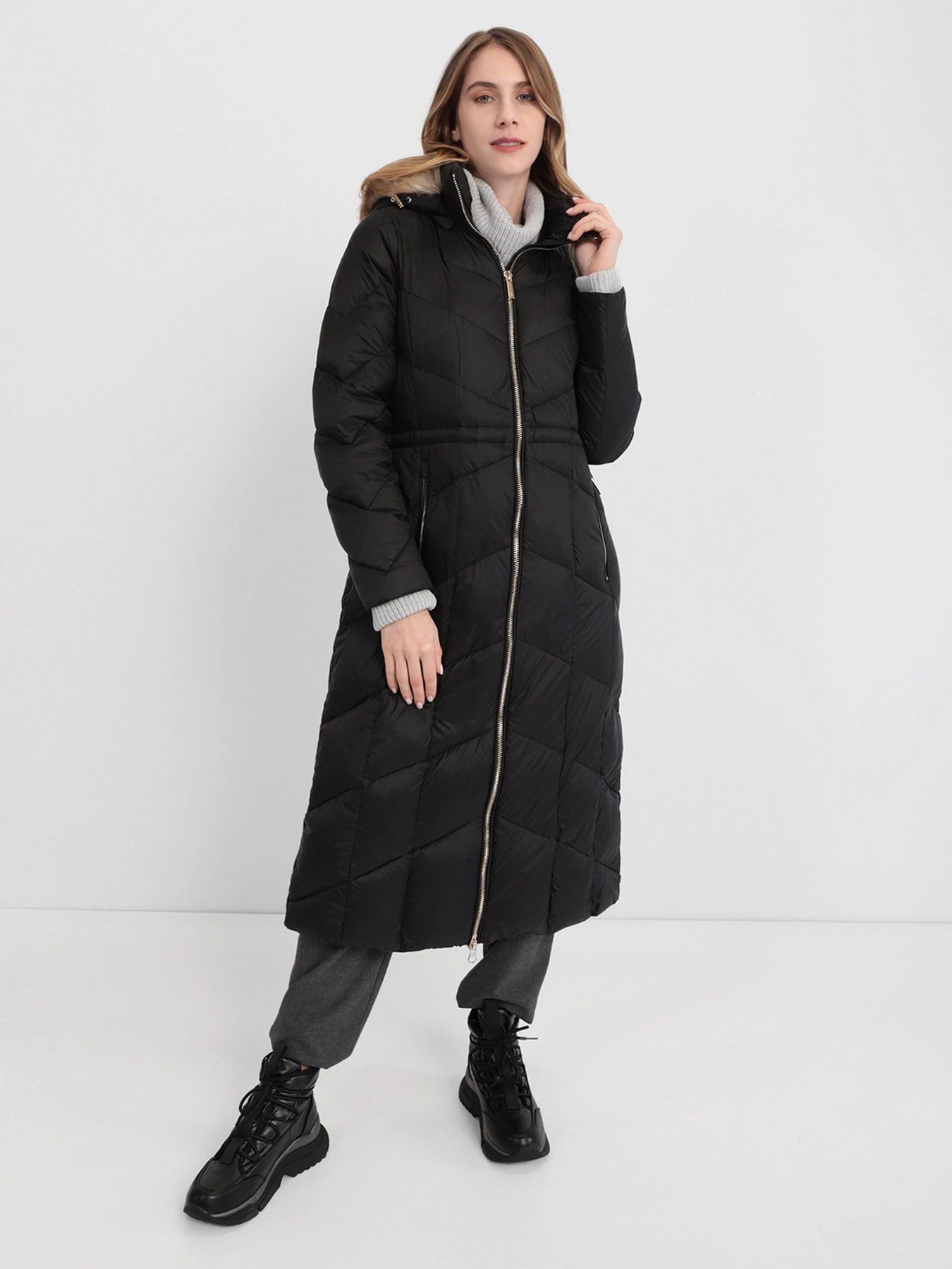 Куртки та дублянки Michael Kors модель 77F5546M81_001 Фото