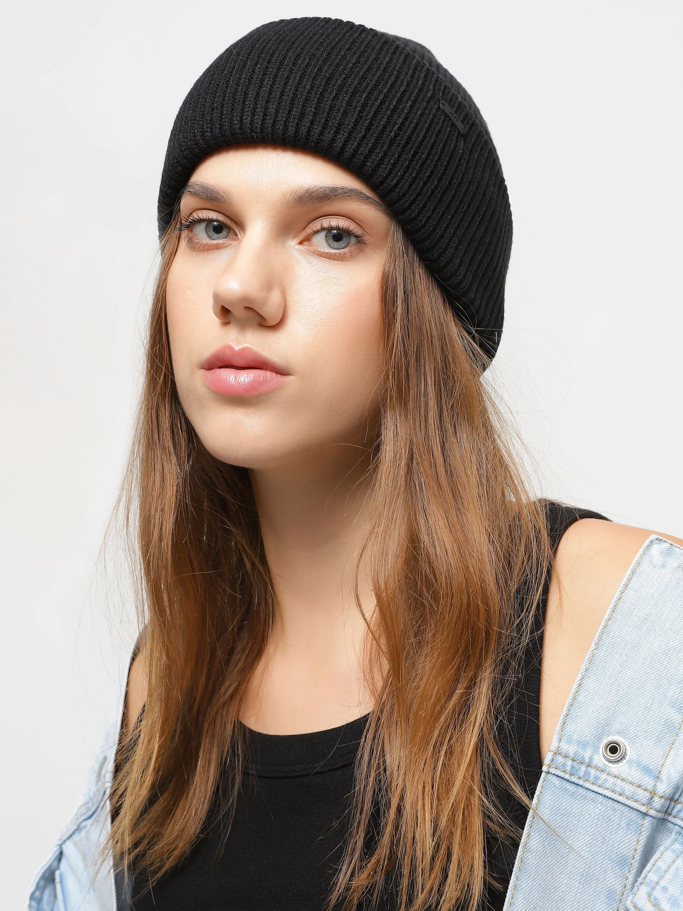 Шапки та кепки 4F Midshop модель 4FAW23ACAPF288-20S Шапки та кепки 4F Midshop модель 4FAW23ACAPF288-20S Фото