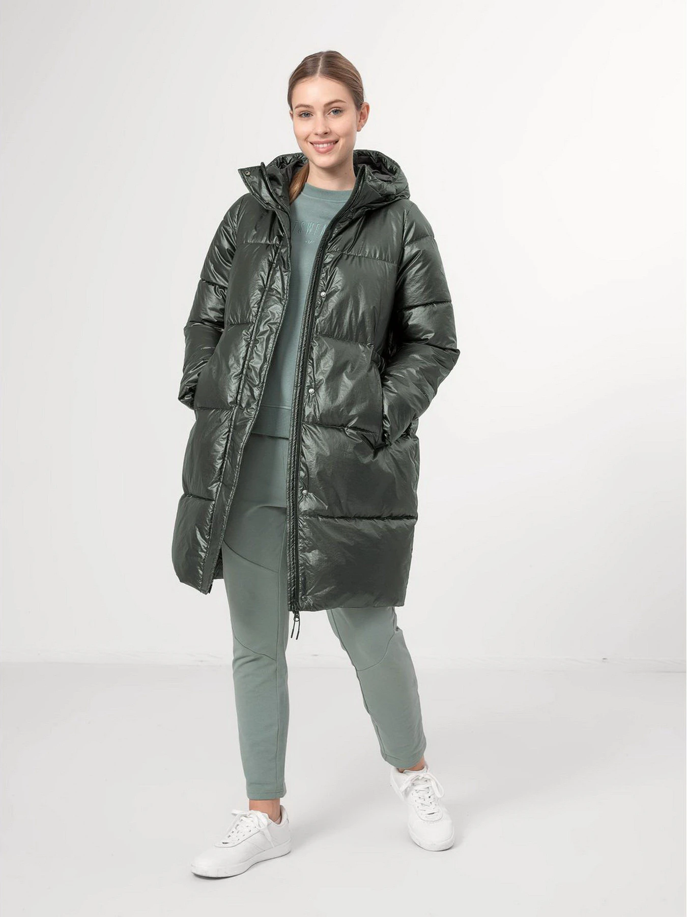 Куртки та дублянки 4F модель H4Z22-KUDP011-40S Куртки та дублянки 4F модель H4Z22-KUDP011-40S Фото