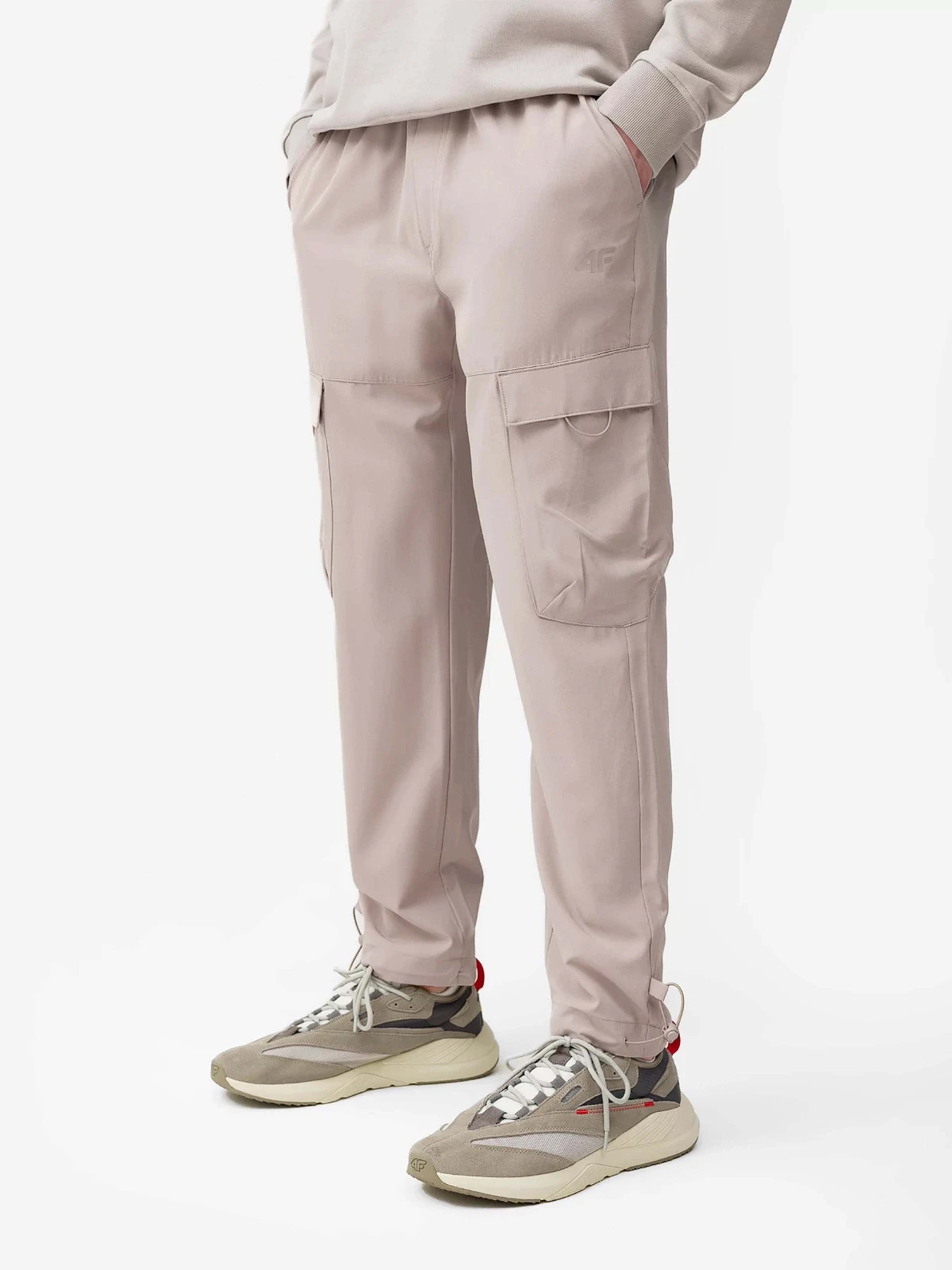 Брюки 4F Modern Explorer модель 4FSS23TTROM136-83S Брюки 4F Modern Explorer модель 4FSS23TTROM136-83S Фото