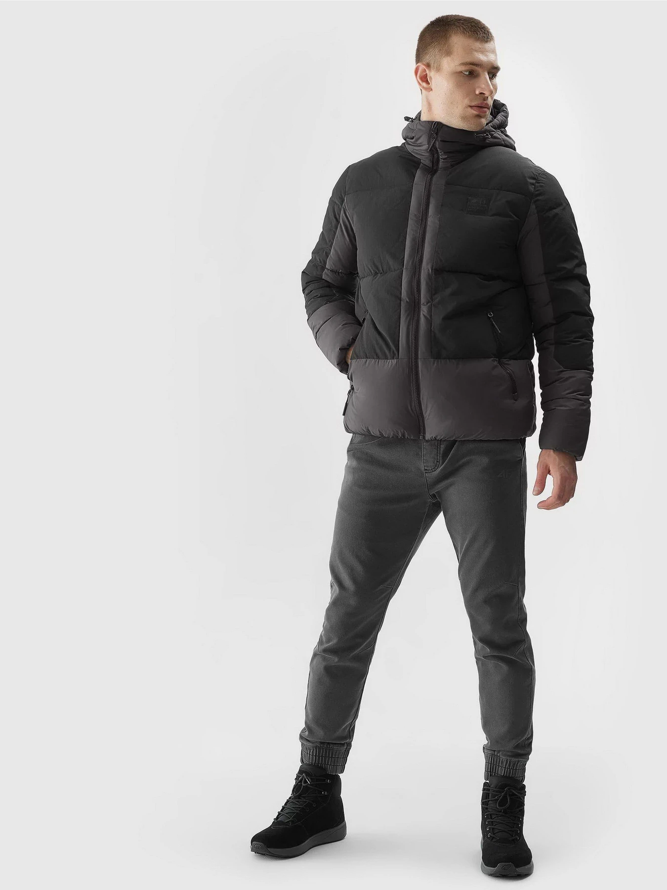 Куртки и дубленки 4F Outerwear модель 4FAW23TDJAM244-22S Фото