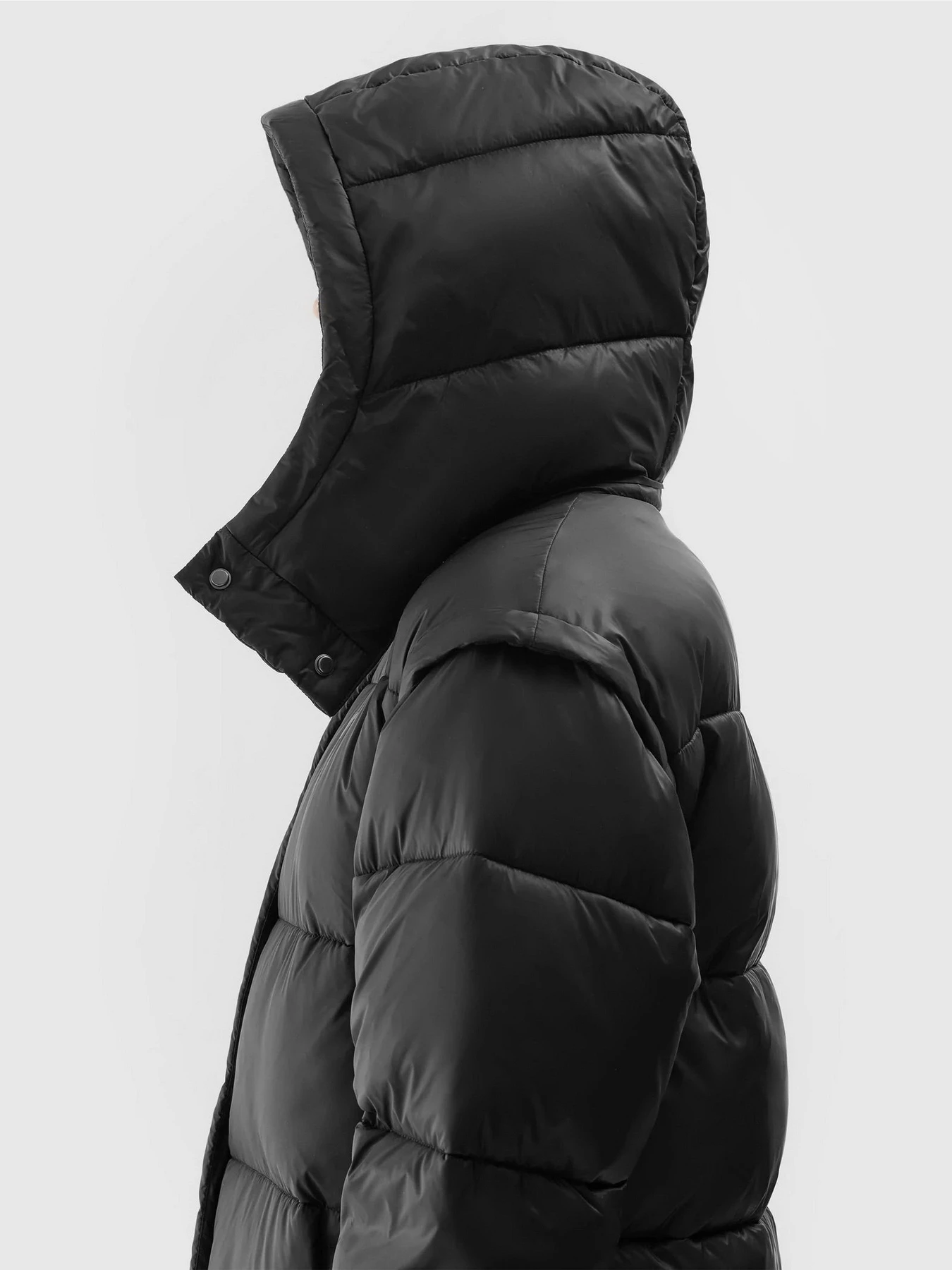 Куртки и дубленки 4F Outerwear модель 4FAW23TDJAF238-20S Фото