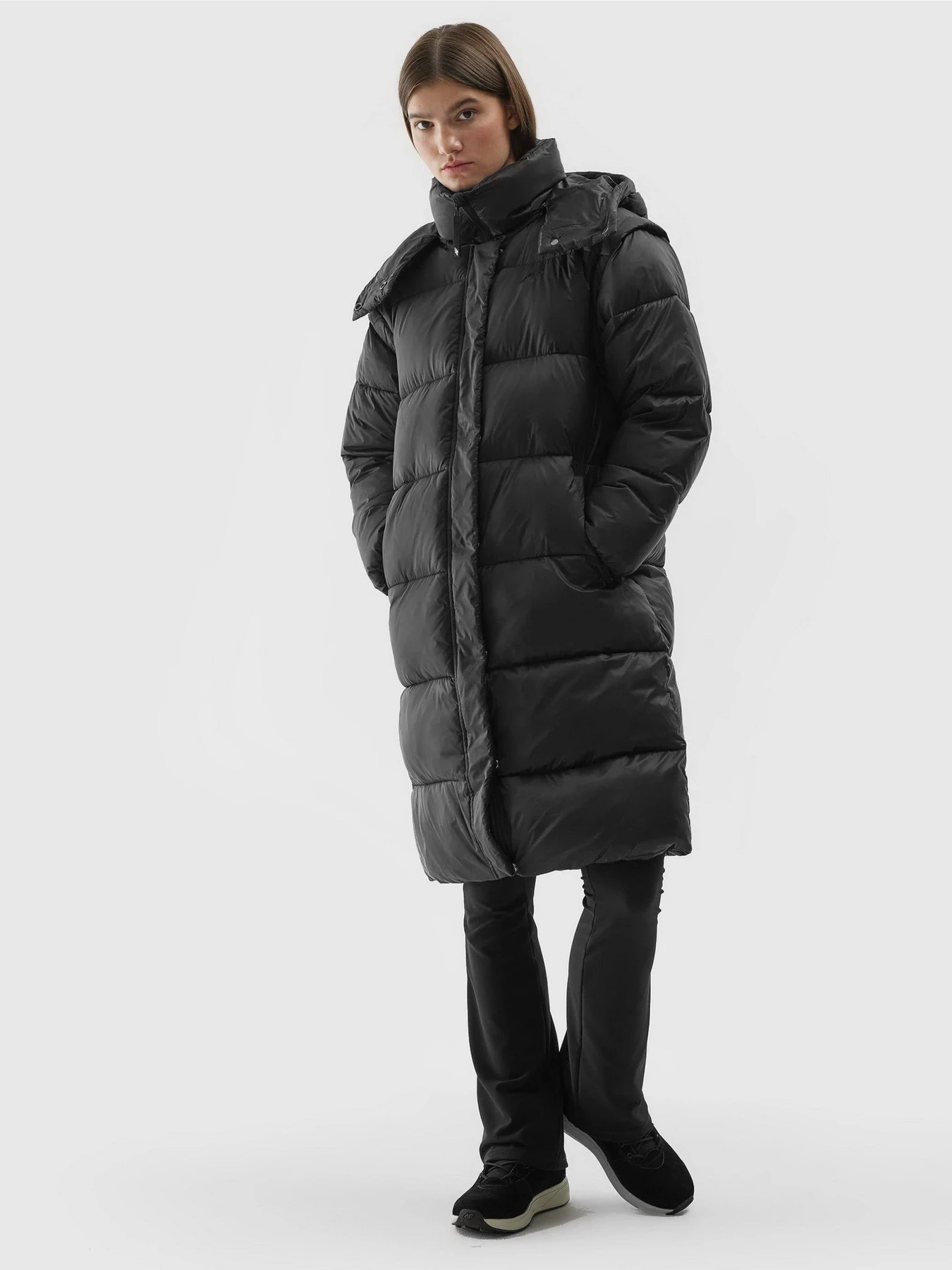 Куртки и дубленки 4F Outerwear модель 4FAW23TDJAF238-20S Фото