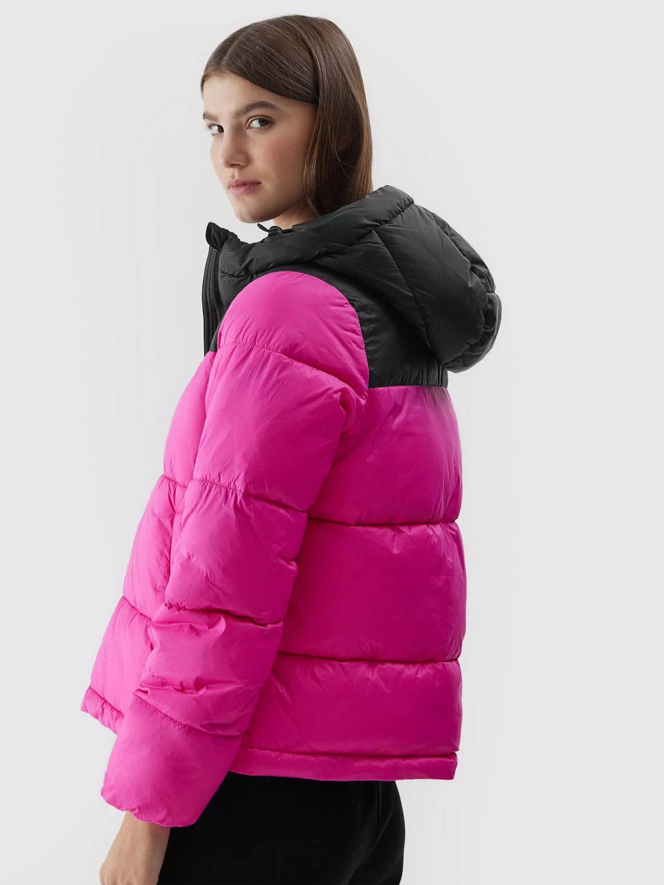 Куртки и дубленки 4F Outerwear модель 4FAW23TDJAF230-55S Куртки и дубленки 4F Outerwear модель 4FAW23TDJAF230-55S Фото