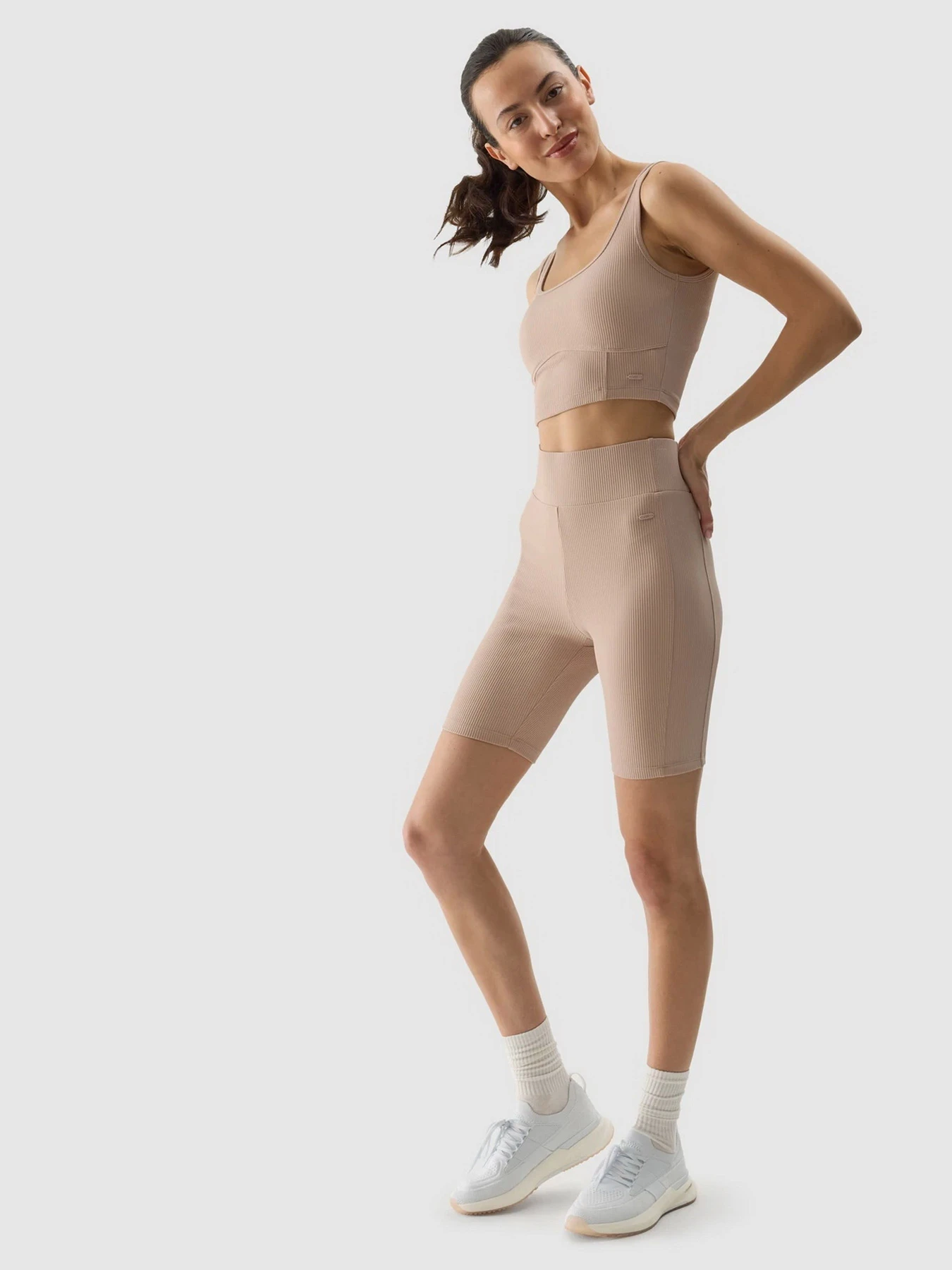 Шорти 4F F150 модель 4FWSS24TTIGF150-83S Шорти 4F F150 модель 4FWSS24TTIGF150-83S Фото