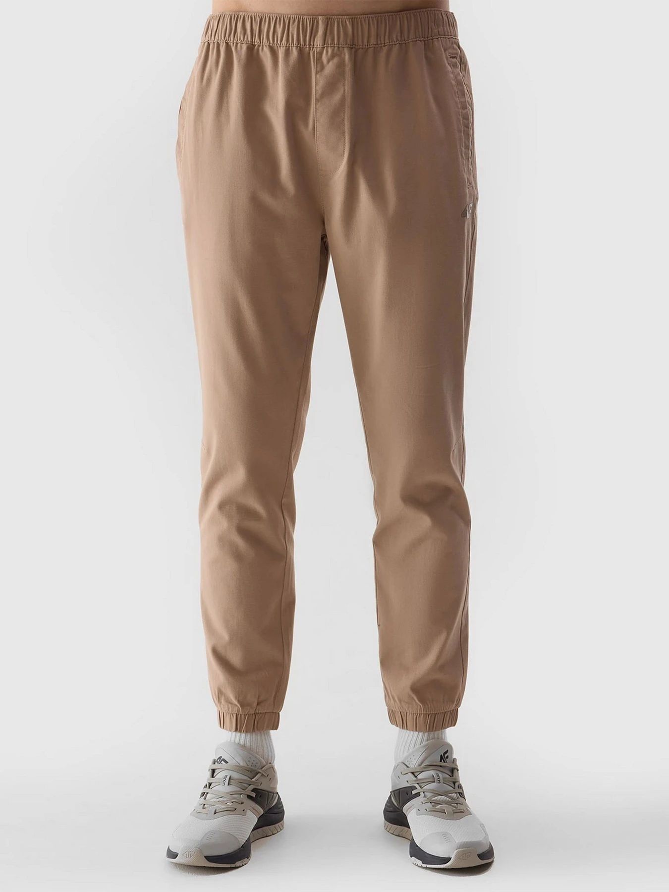 Брюки 4F TROUSERS CAS M646 модель 4FWSS24TTROM646-83S Брюки 4F TROUSERS CAS M646 модель 4FWSS24TTROM646-83S Фото