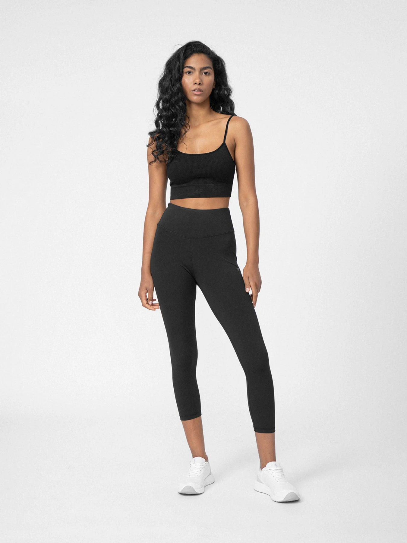 Штани 4F Tights Fnk F122 модель 4FSS23TFTIF122-20S Штани 4F Tights Fnk F122 модель 4FSS23TFTIF122-20S Фото