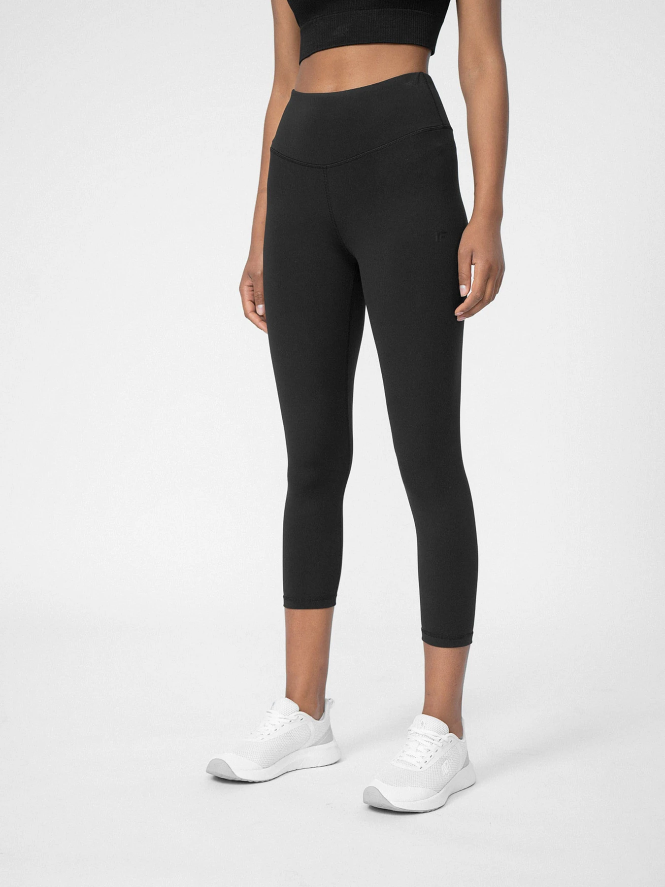 Штани 4F Tights Fnk F122 модель 4FSS23TFTIF122-20S Штани 4F Tights Fnk F122 модель 4FSS23TFTIF122-20S Фото