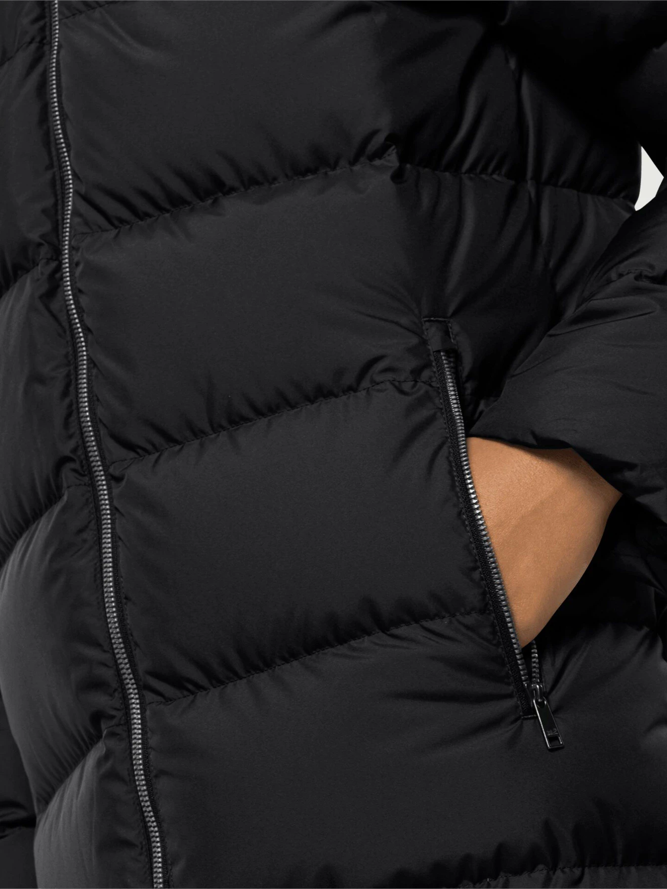 Пальто и плащи Jack Wolfskin модель 1204132_6000_004 Пальто и плащи Jack Wolfskin модель 1204132_6000_004 Фото