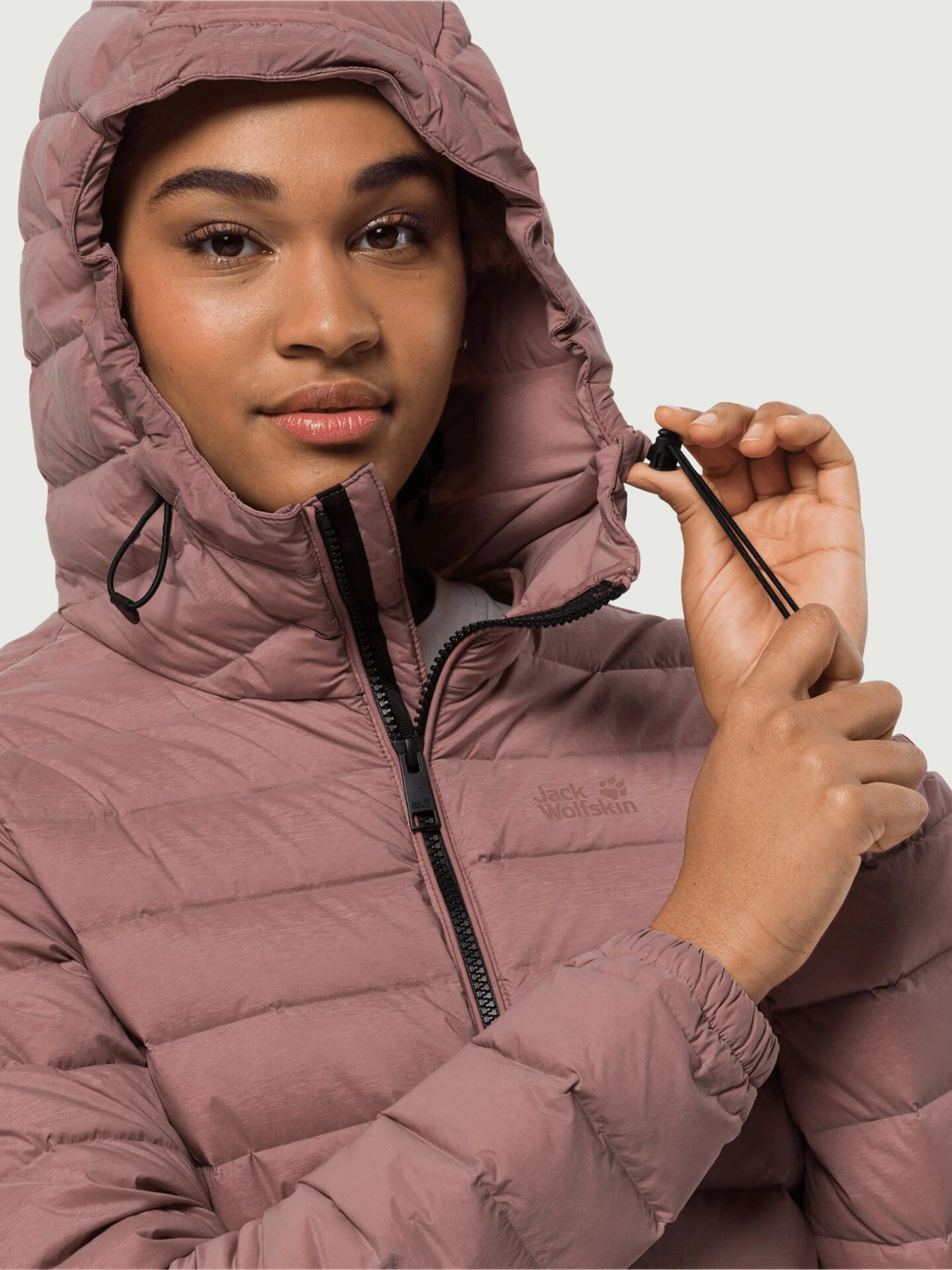 Куртки и дубленки Jack Wolfskin Glowing Mountain модель 1206151_3068 Куртки и дубленки Jack Wolfskin Glowing Mountain модель 1206151_3068 Фото