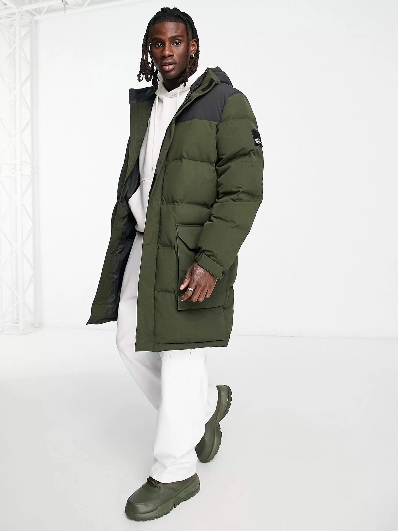 Куртки та дублянки Jack Wolfskin Alex Long Down модель 1207251_4018 Куртки та дублянки Jack Wolfskin Alex Long Down модель 1207251_4018 Фото