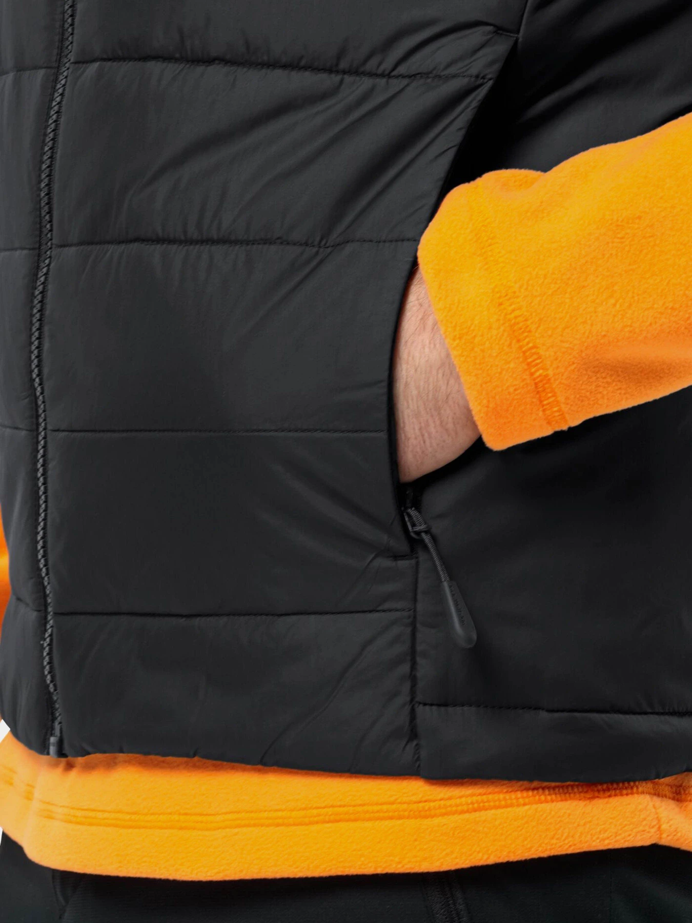 Куртки и дубленки Jack Wolfskin Lapawa Ins Vest модель 1207741_6000 Фото