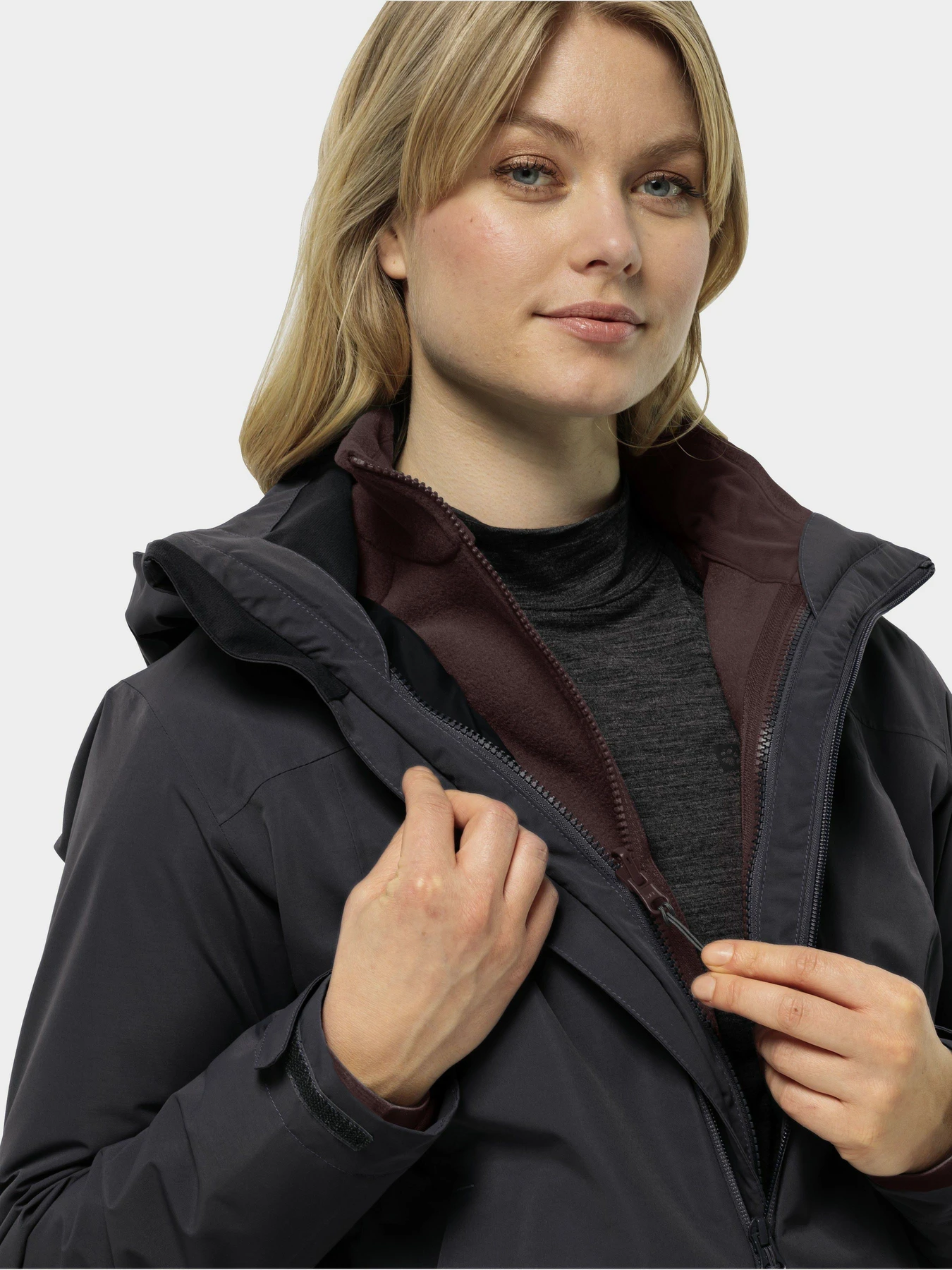 Худи и свитшоты Jack Wolfskin Moonrise Fz модель 1703883_2866 Фото