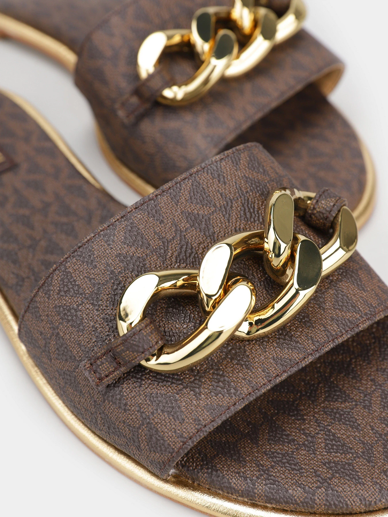 Шльопанці Michael Kors модель 40R2SCFA1B_200 Шльопанці Michael Kors модель 40R2SCFA1B_200 Фото