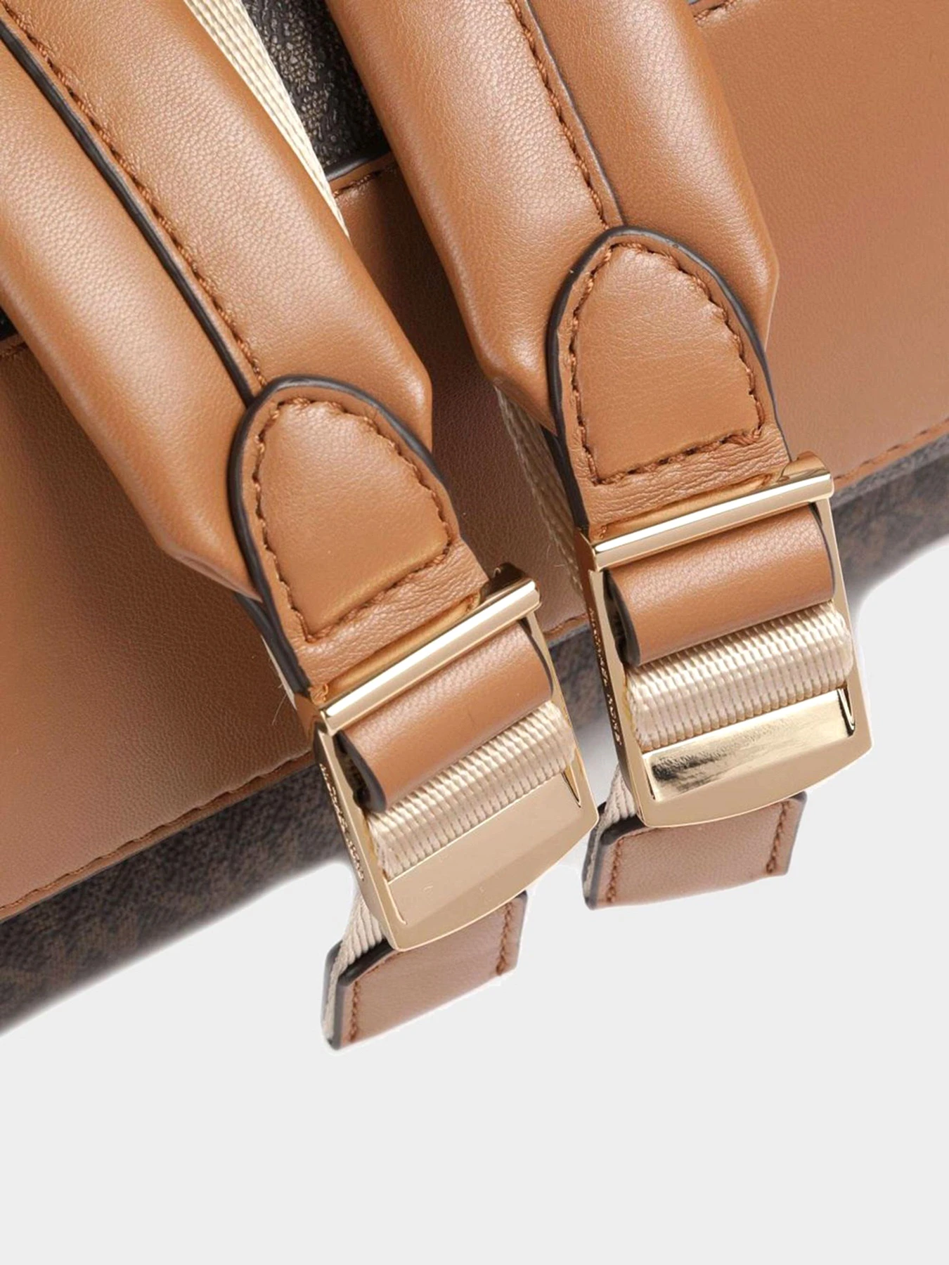 Рюкзаки Michael Kors модель 30S4G8XB2B_252 Рюкзаки Michael Kors модель 30S4G8XB2B_252 Фото