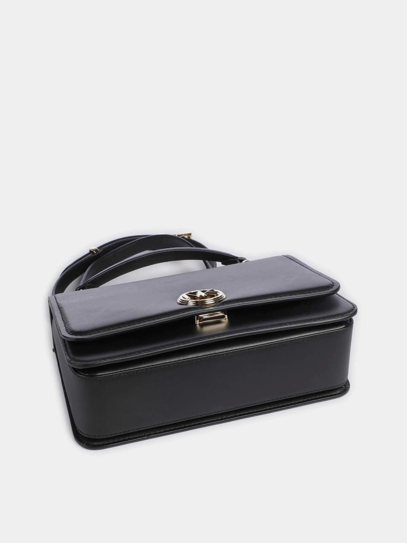 Сумки Michael Kors модель 30T4GD8S6L_001 Сумки Michael Kors модель 30T4GD8S6L_001 Фото
