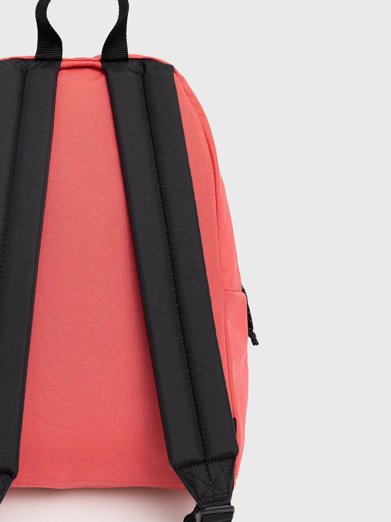 Рюкзаки EastPak модель EK000620N761 Рюкзаки EastPak модель EK000620N761 Фото